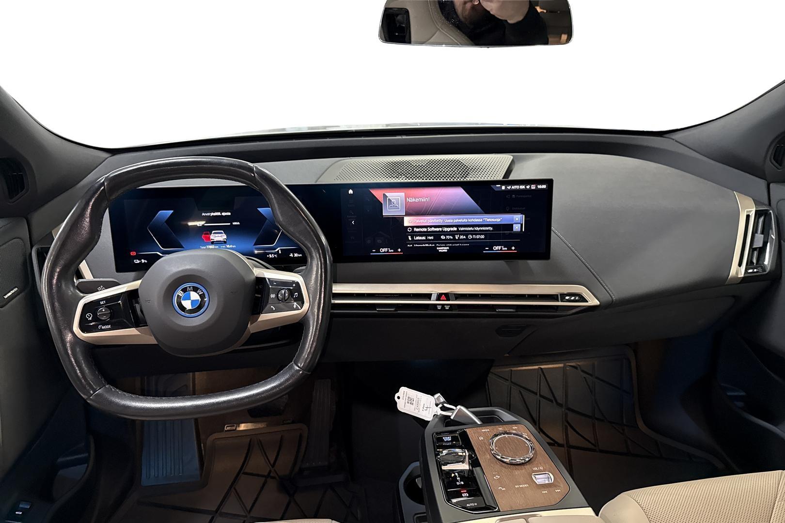 BMW iX 2023