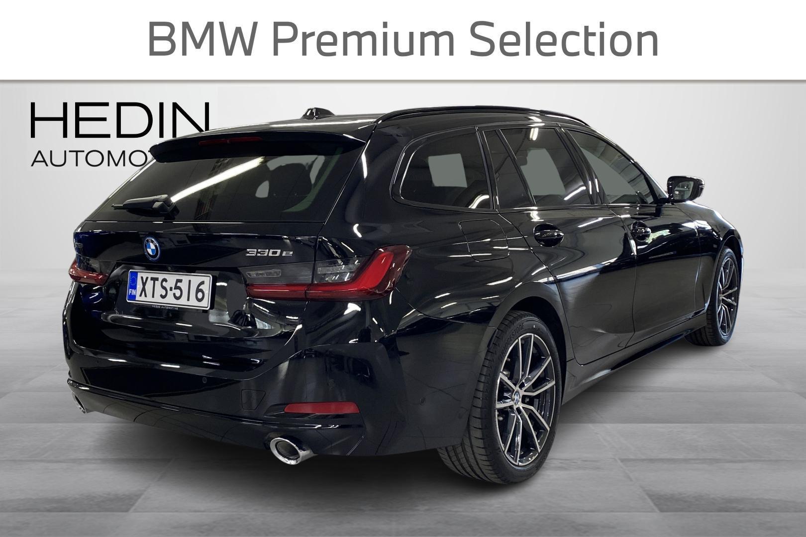 BMW 330 2025