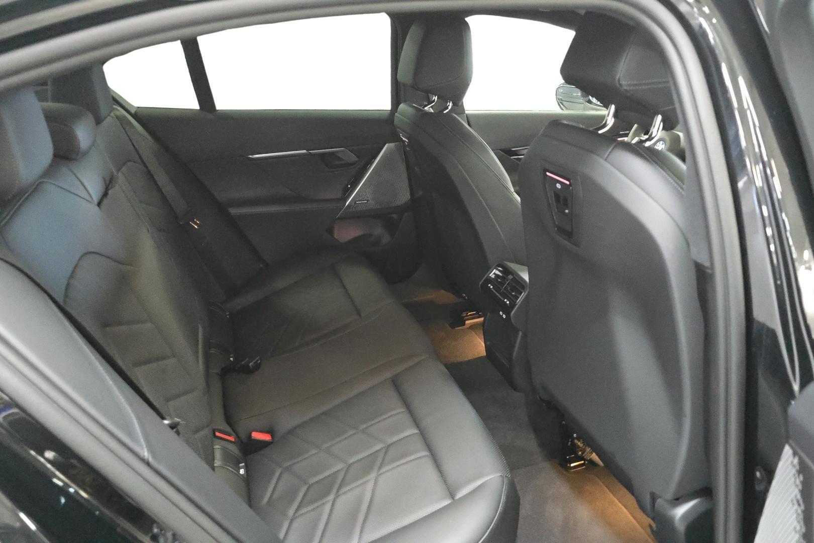BMW i5 2026