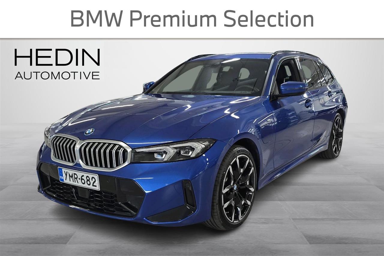 BMW 330 2026
