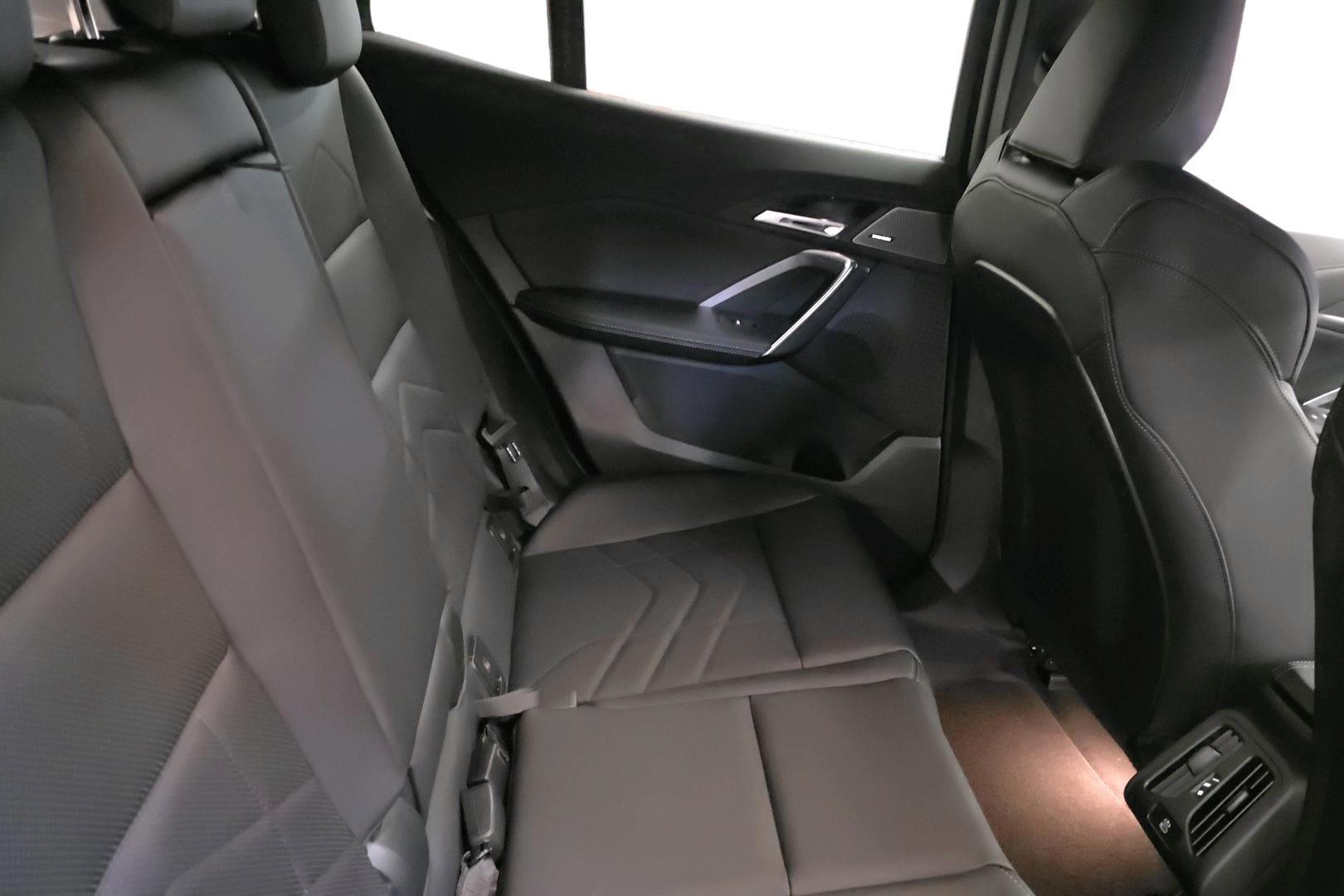 BMW iX2 2026