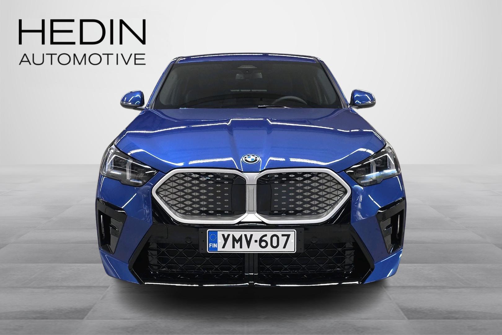 BMW iX2 2026