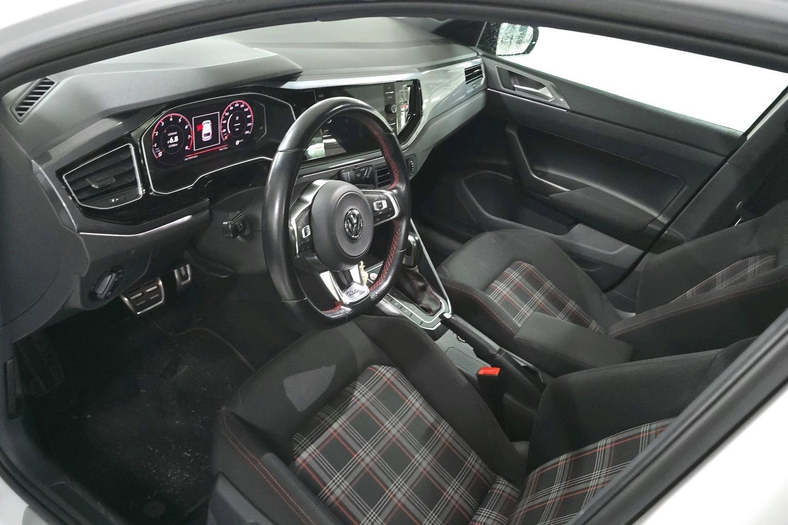 VOLKSWAGEN POLO 2020