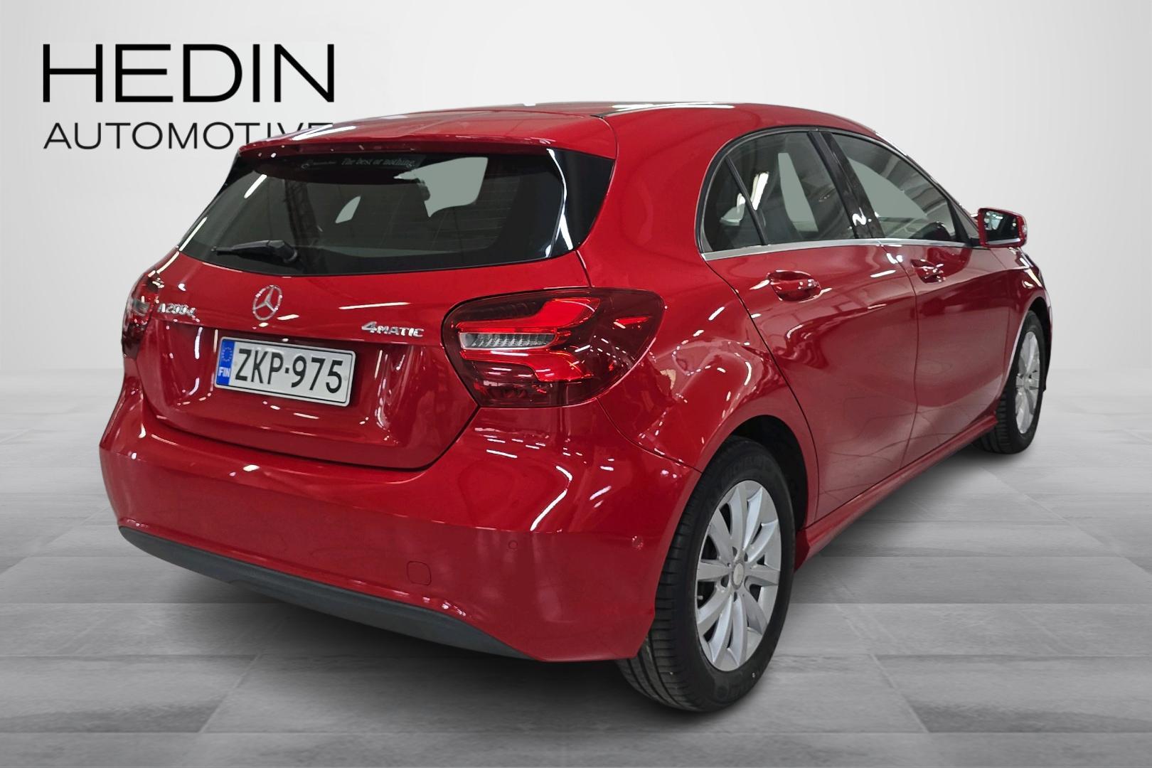MERCEDES-BENZ A 2016