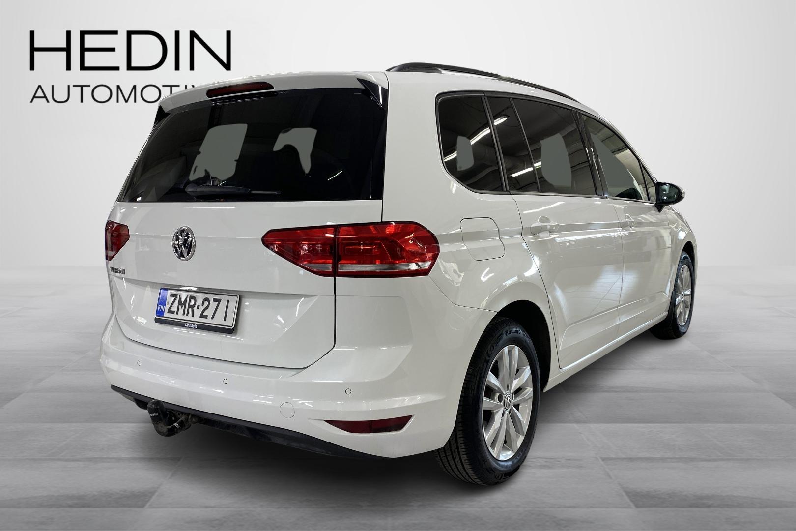 VOLKSWAGEN TOURAN 2019