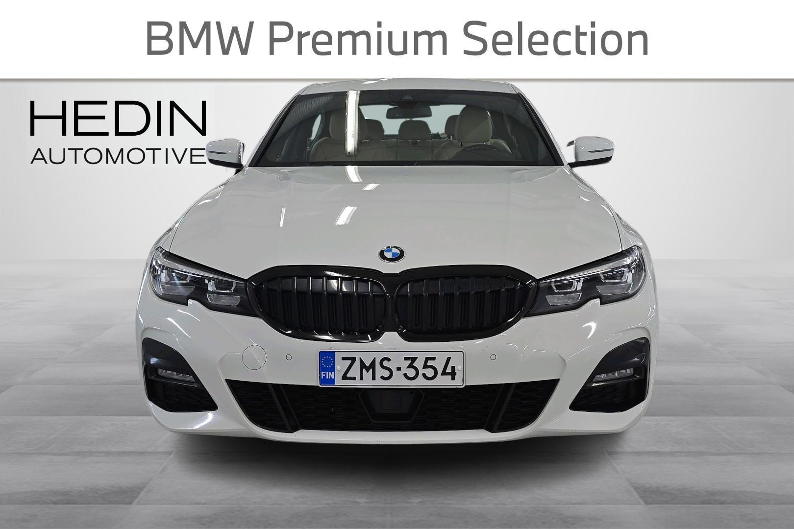 BMW 330 2019