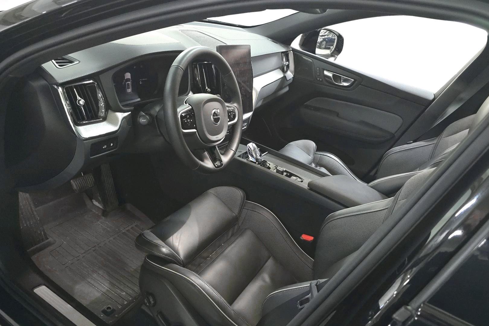 Volvo XC60 2026