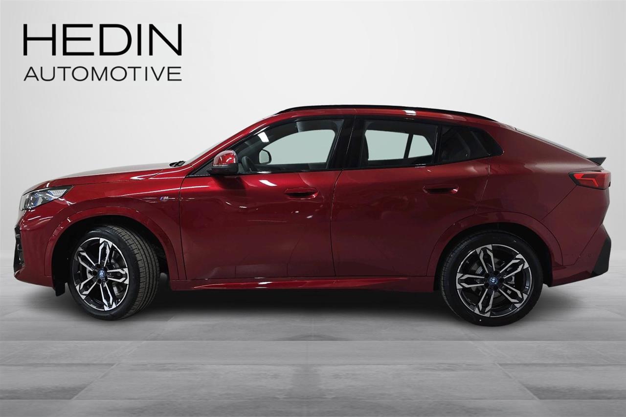 BMW iX2 2025
