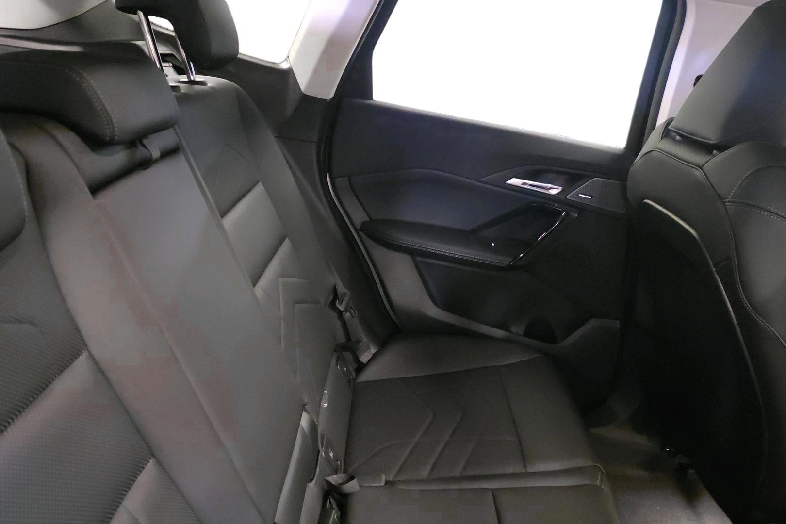 BMW iX1 2026