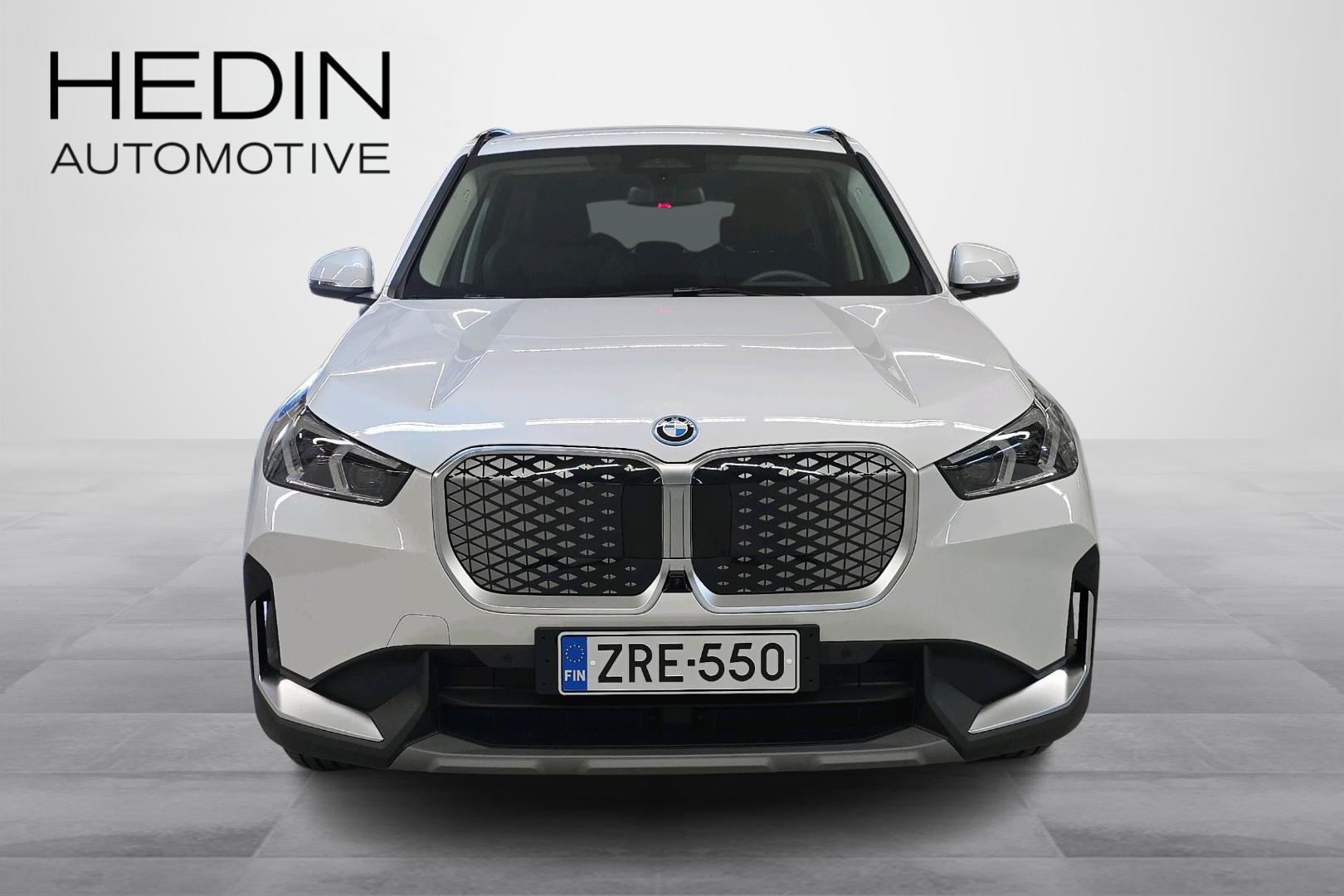 BMW iX1 2026