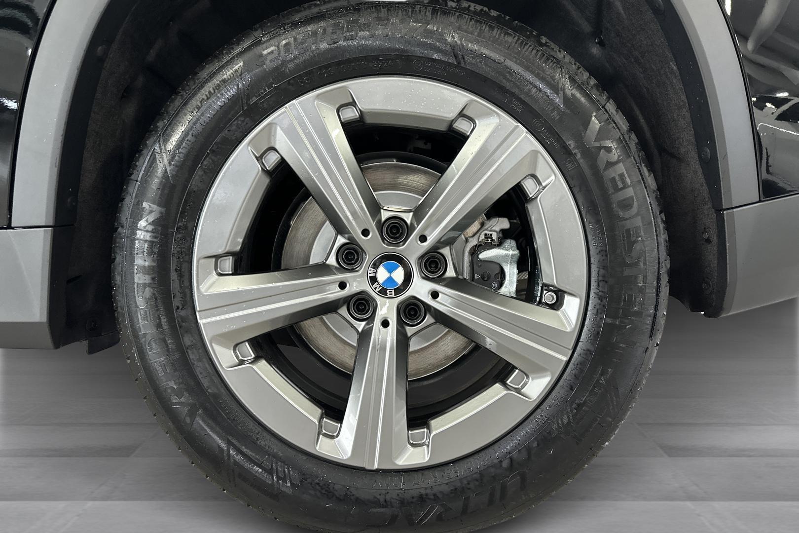 BMW X1 21