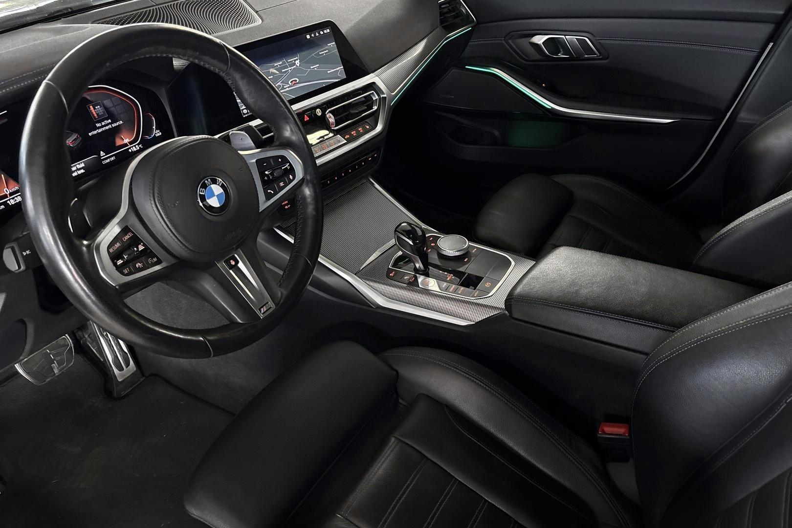 BMW 320 2019
