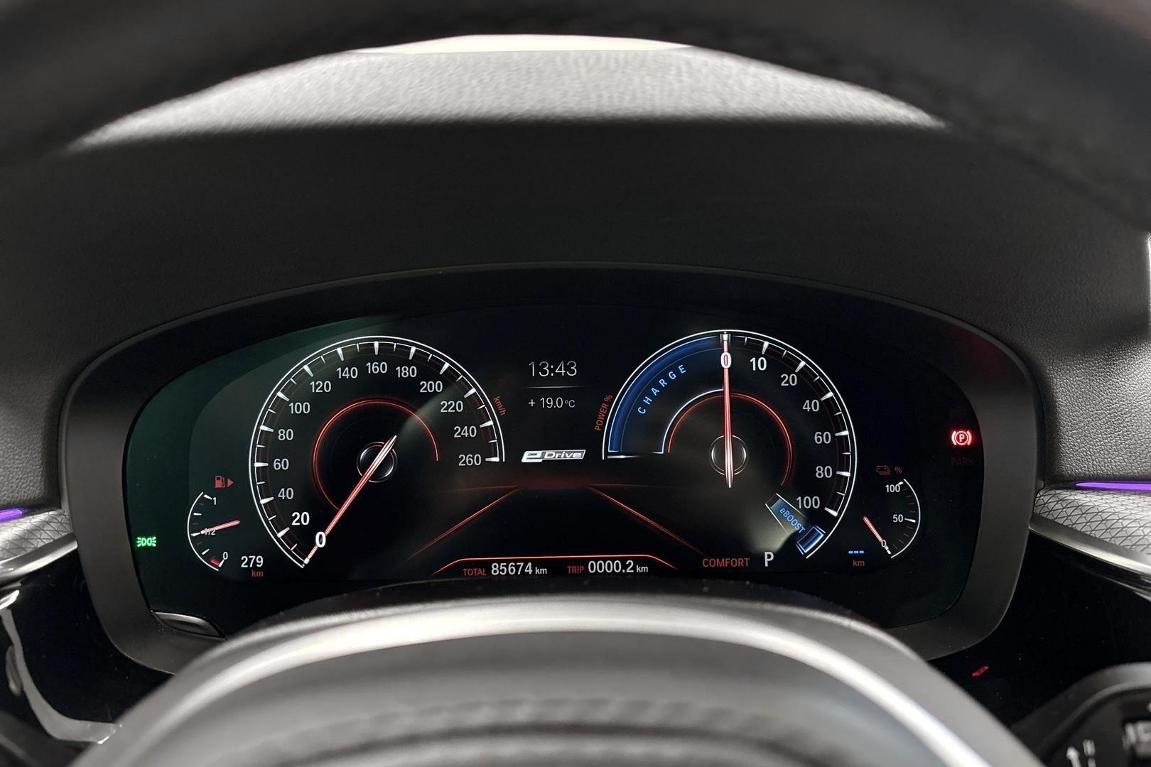 BMW 530 16