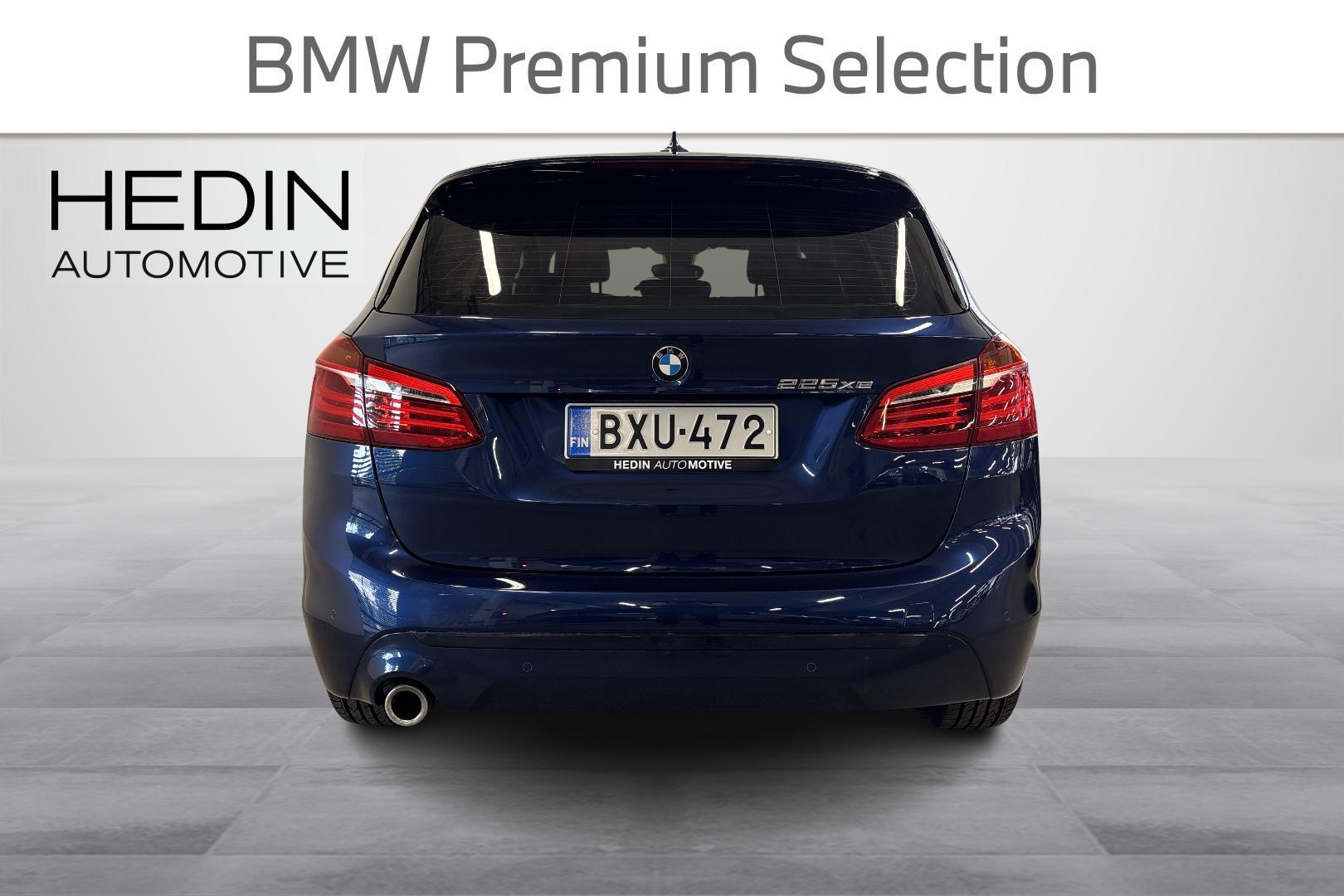 BMW 225 2020