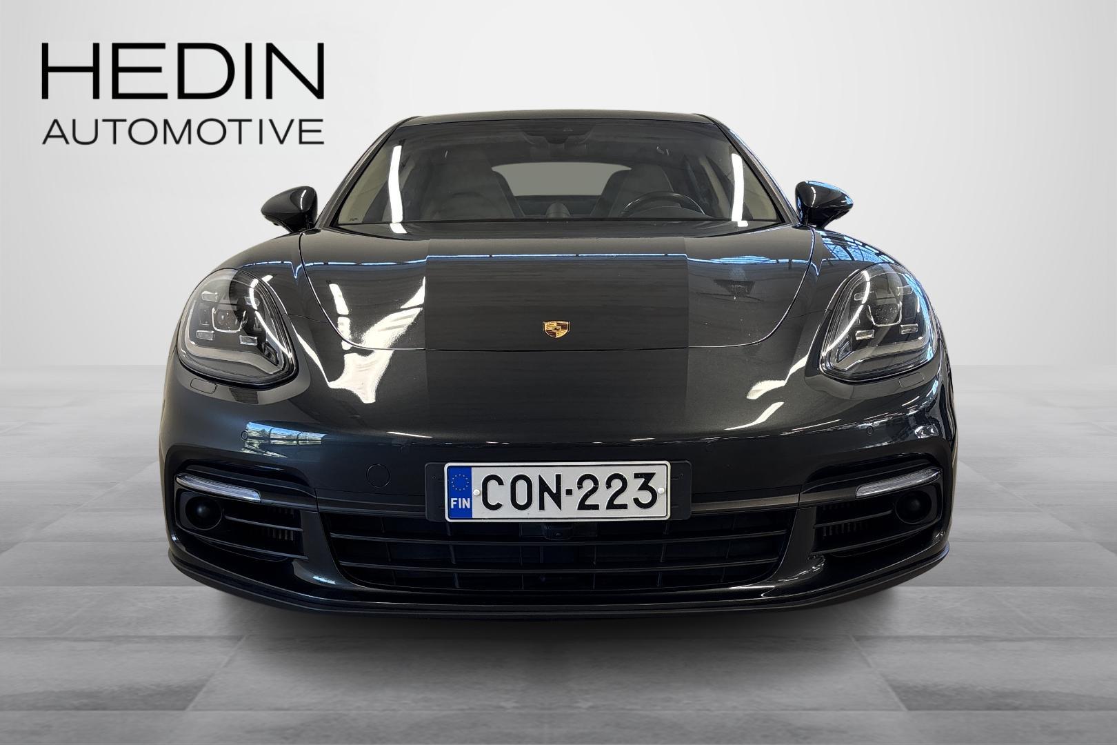 Porsche Panamera 2018