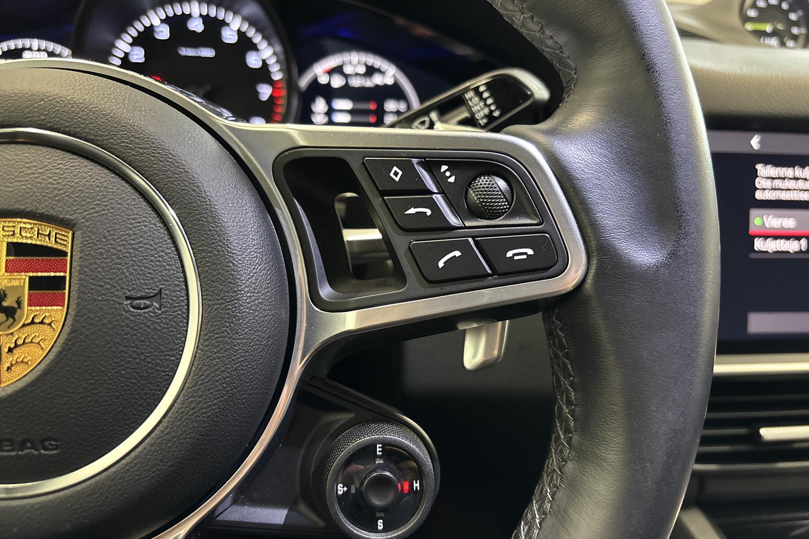 Porsche Cayenne 2020
