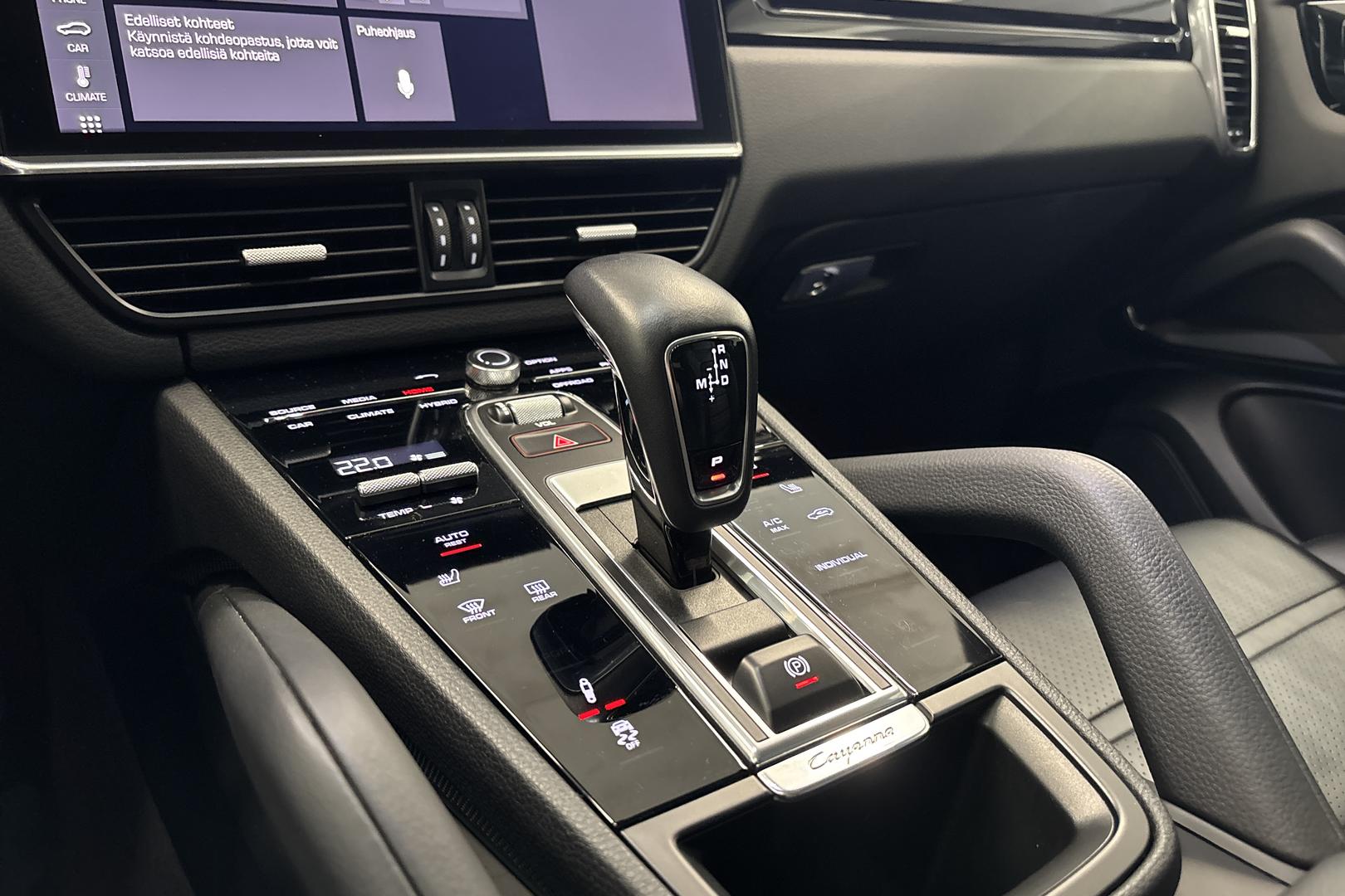 Porsche Cayenne 2020