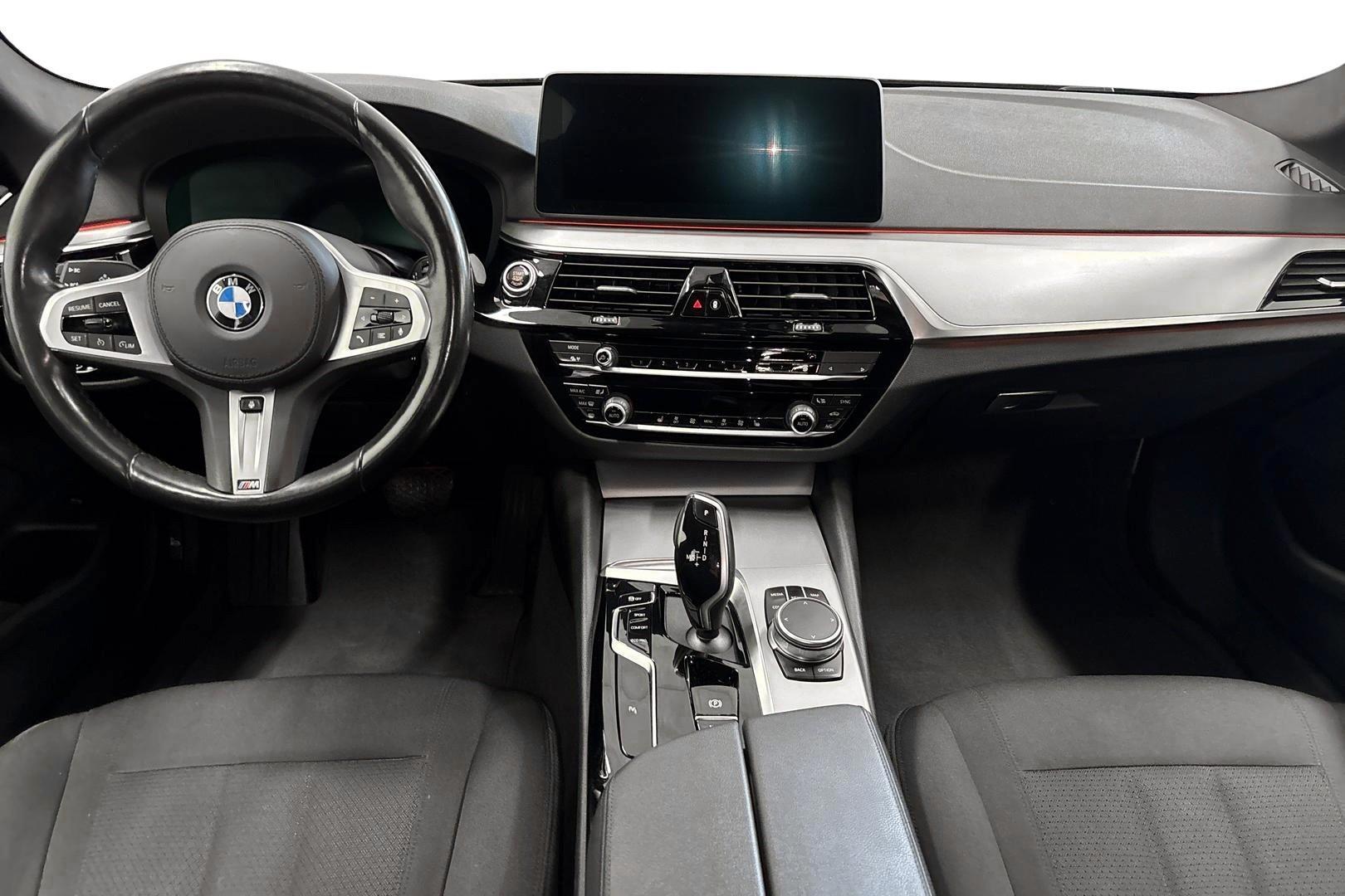 BMW 520 2022