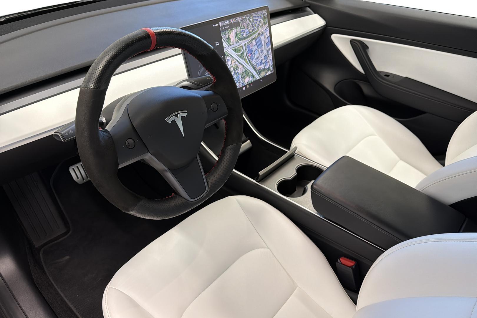 TESLA Model 3 2019