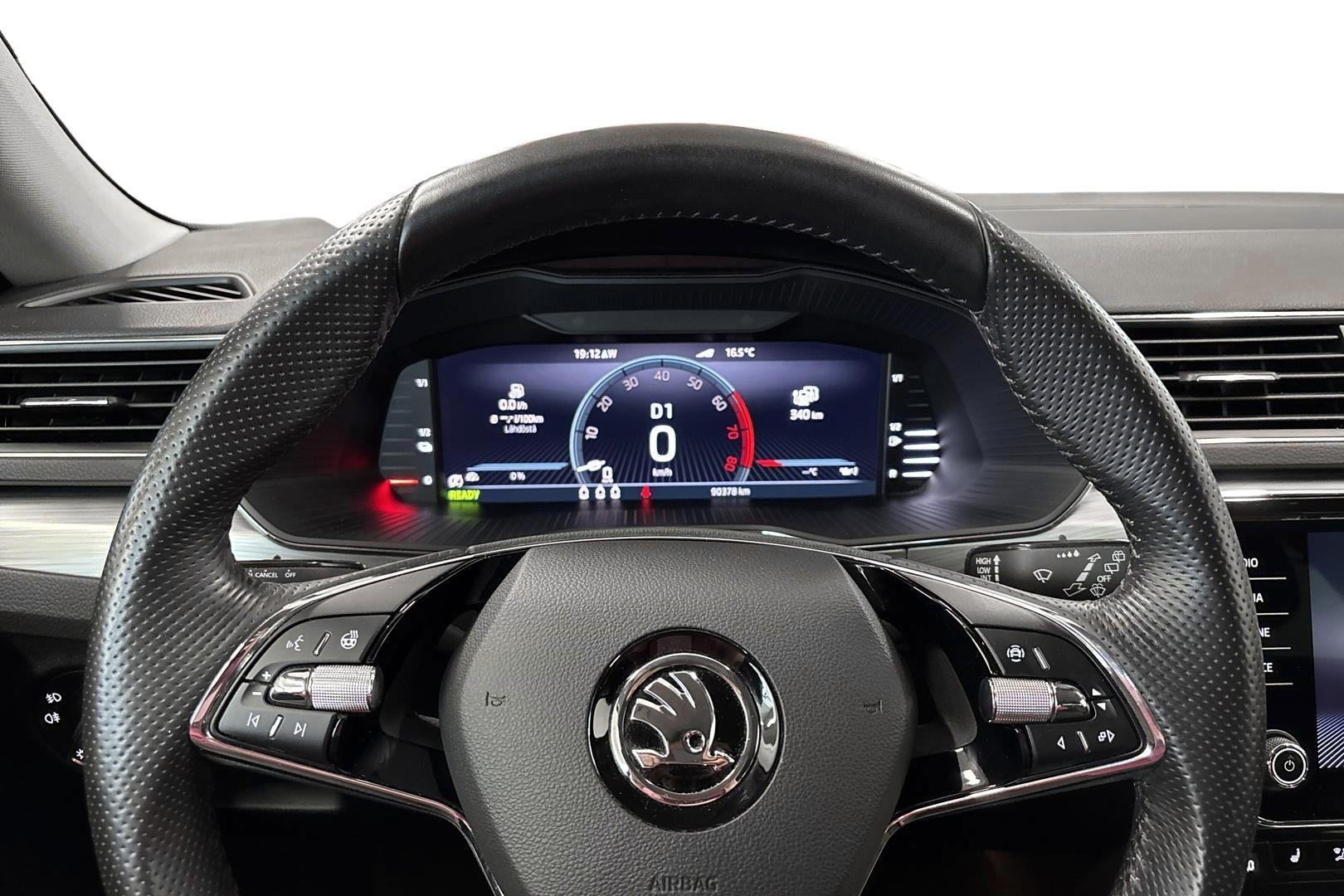 SKODA Superb 2022