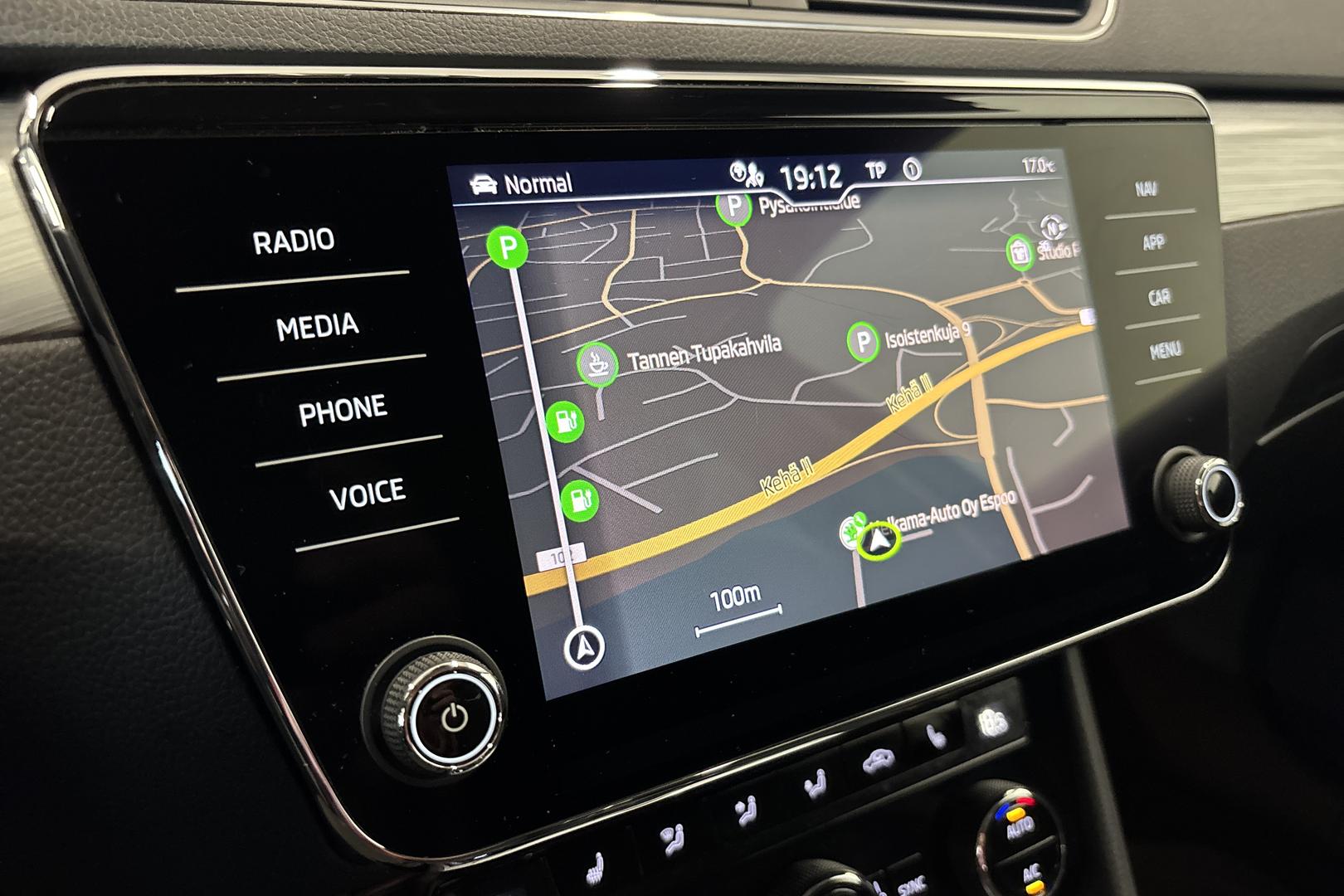 SKODA Superb 2022