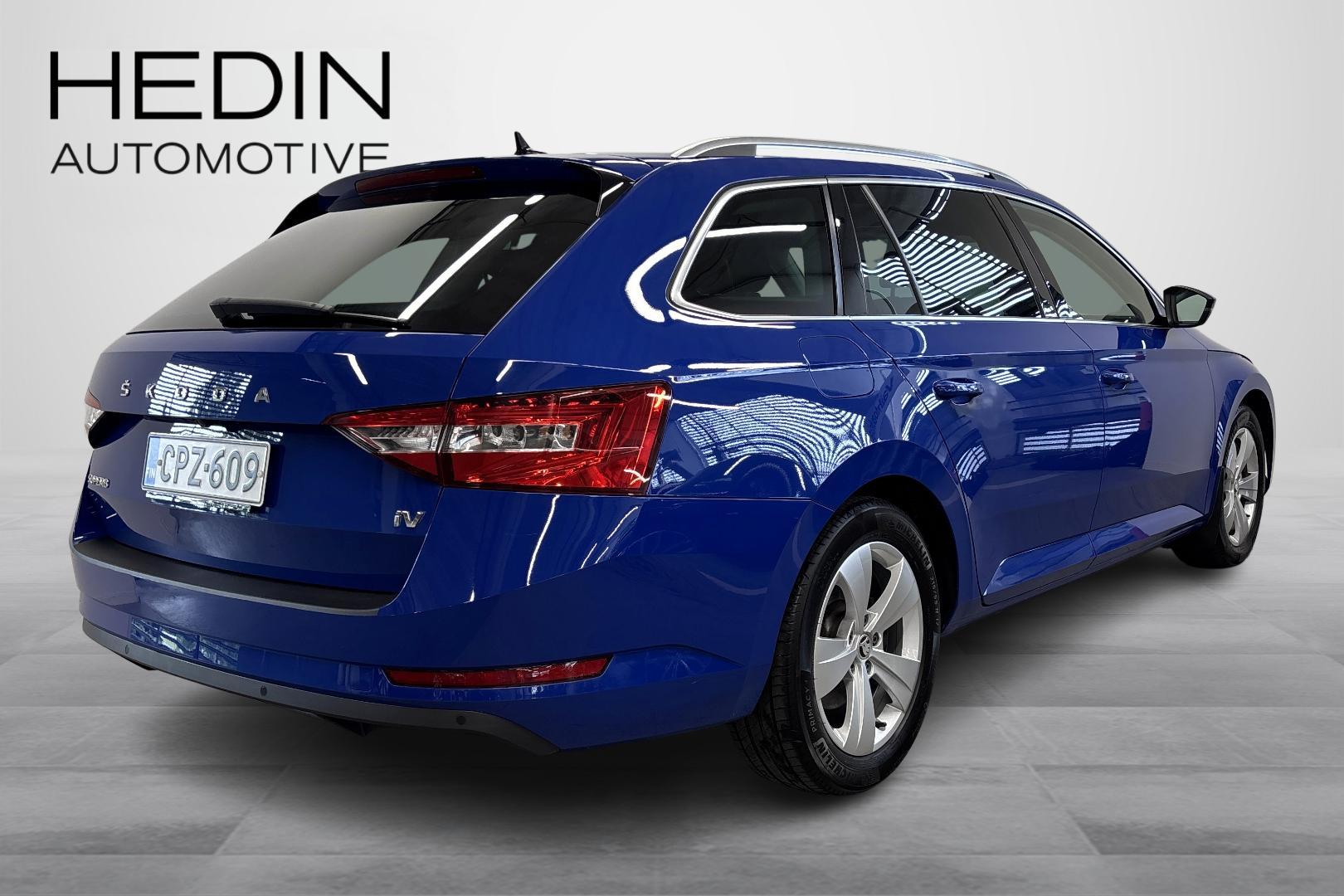 SKODA Superb 2022