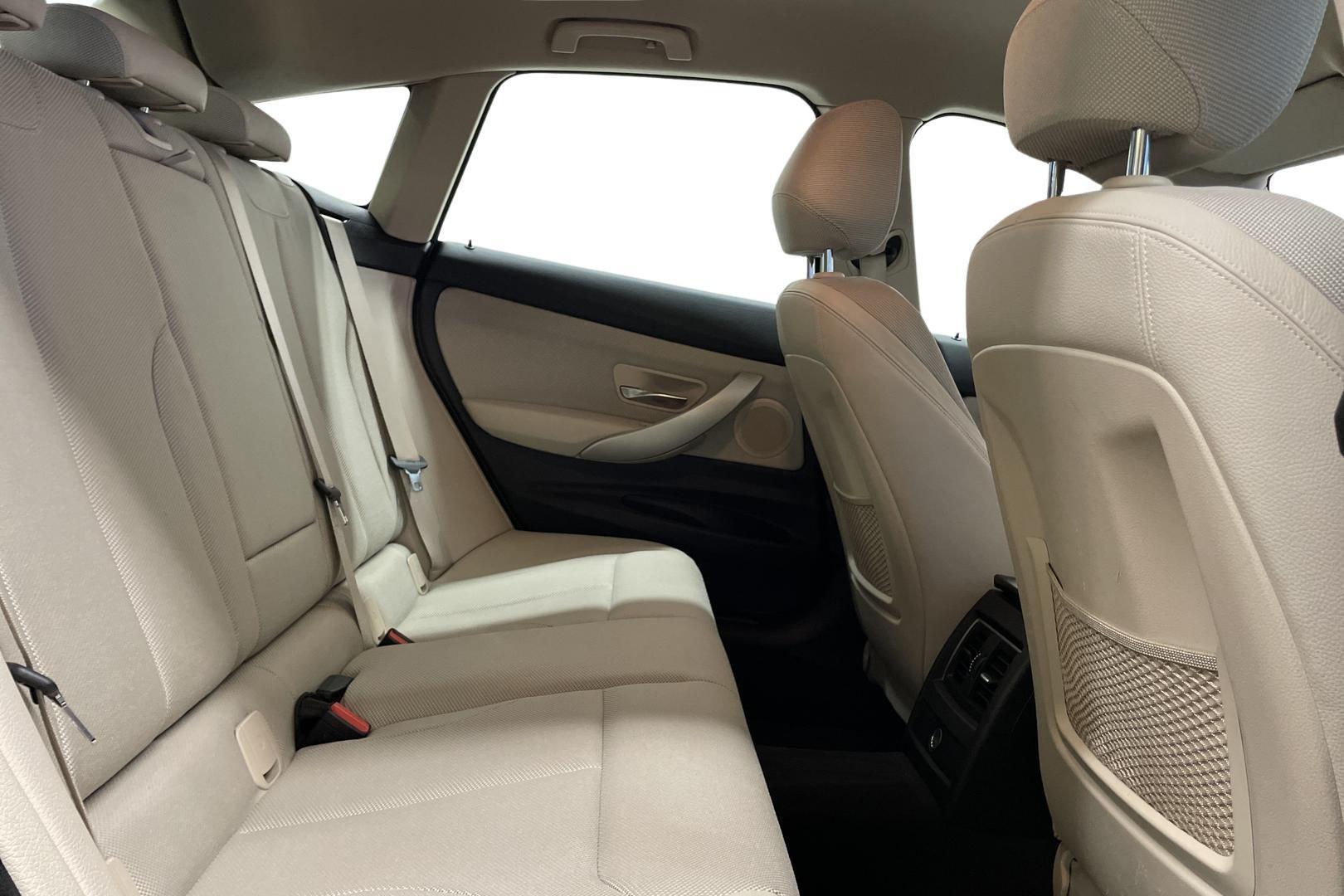 BMW 320 Gran Turismo 2017