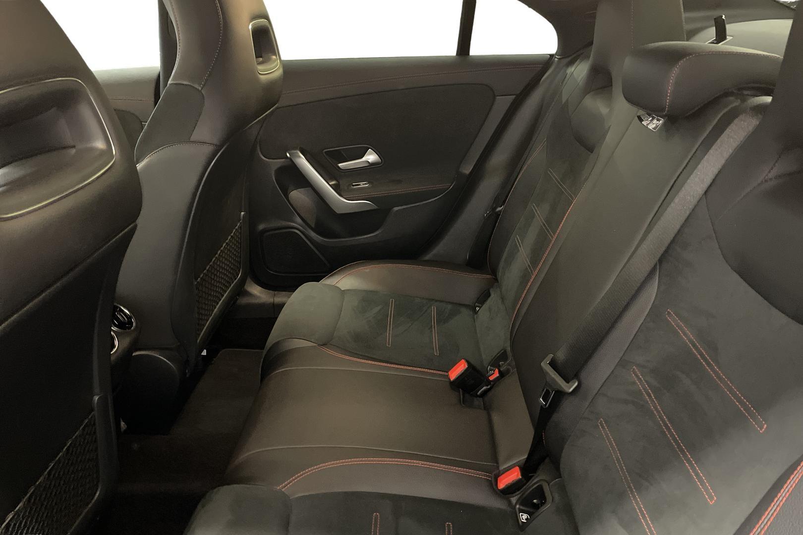 Mercedes-Benz CLA 2019