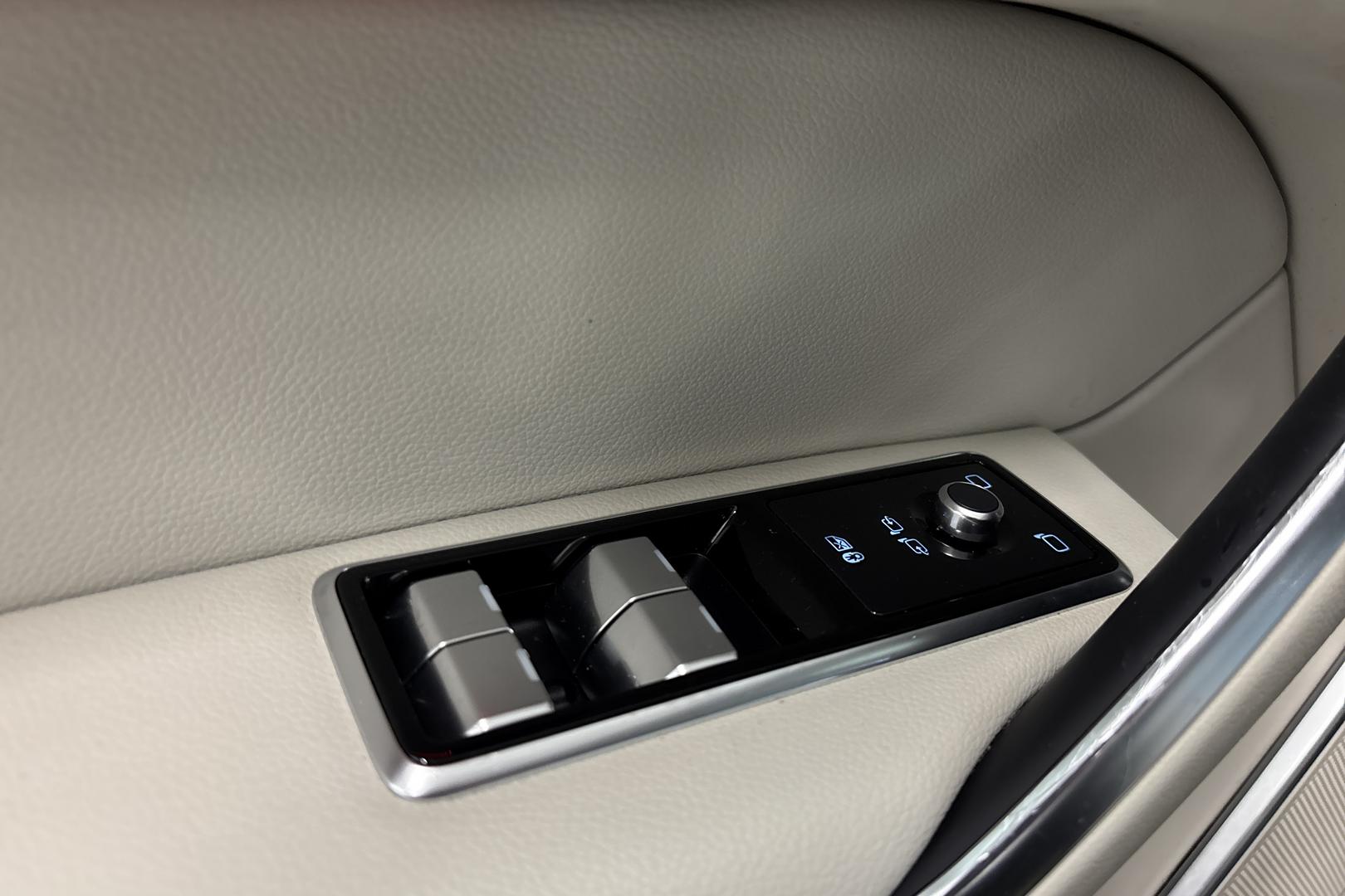 Jaguar F-PACE 2021