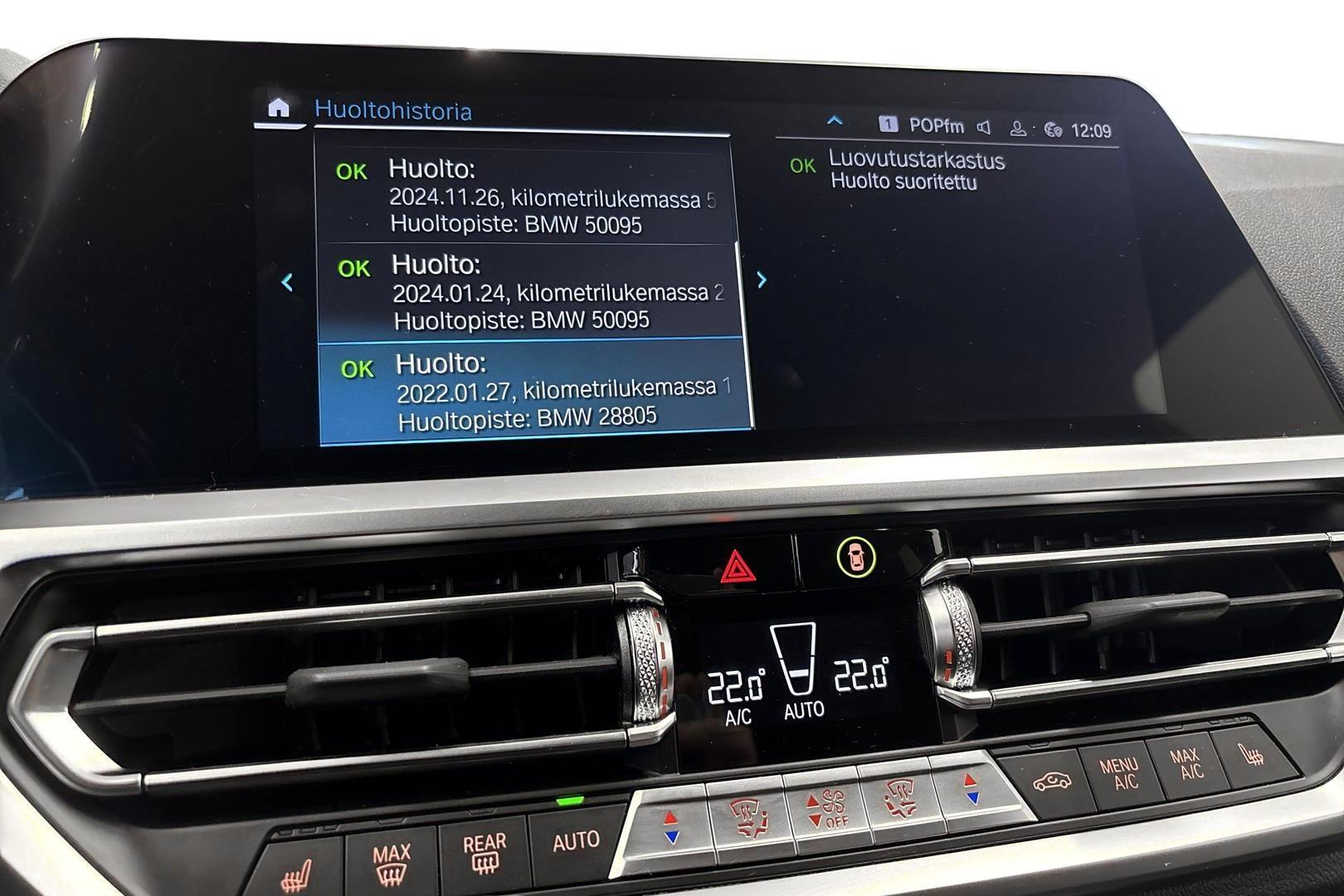 BMW 330 2022