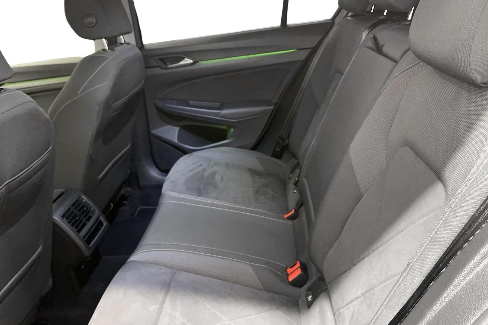 Volkswagen Golf 2023