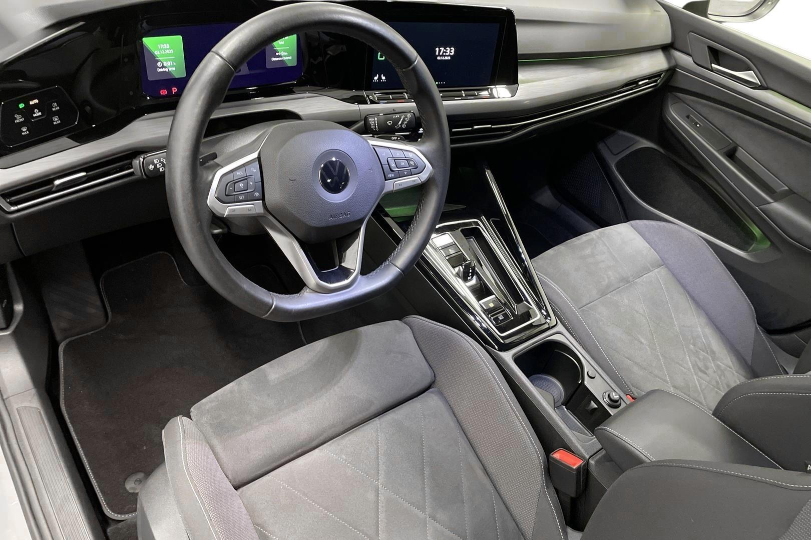 Volkswagen Golf 2023