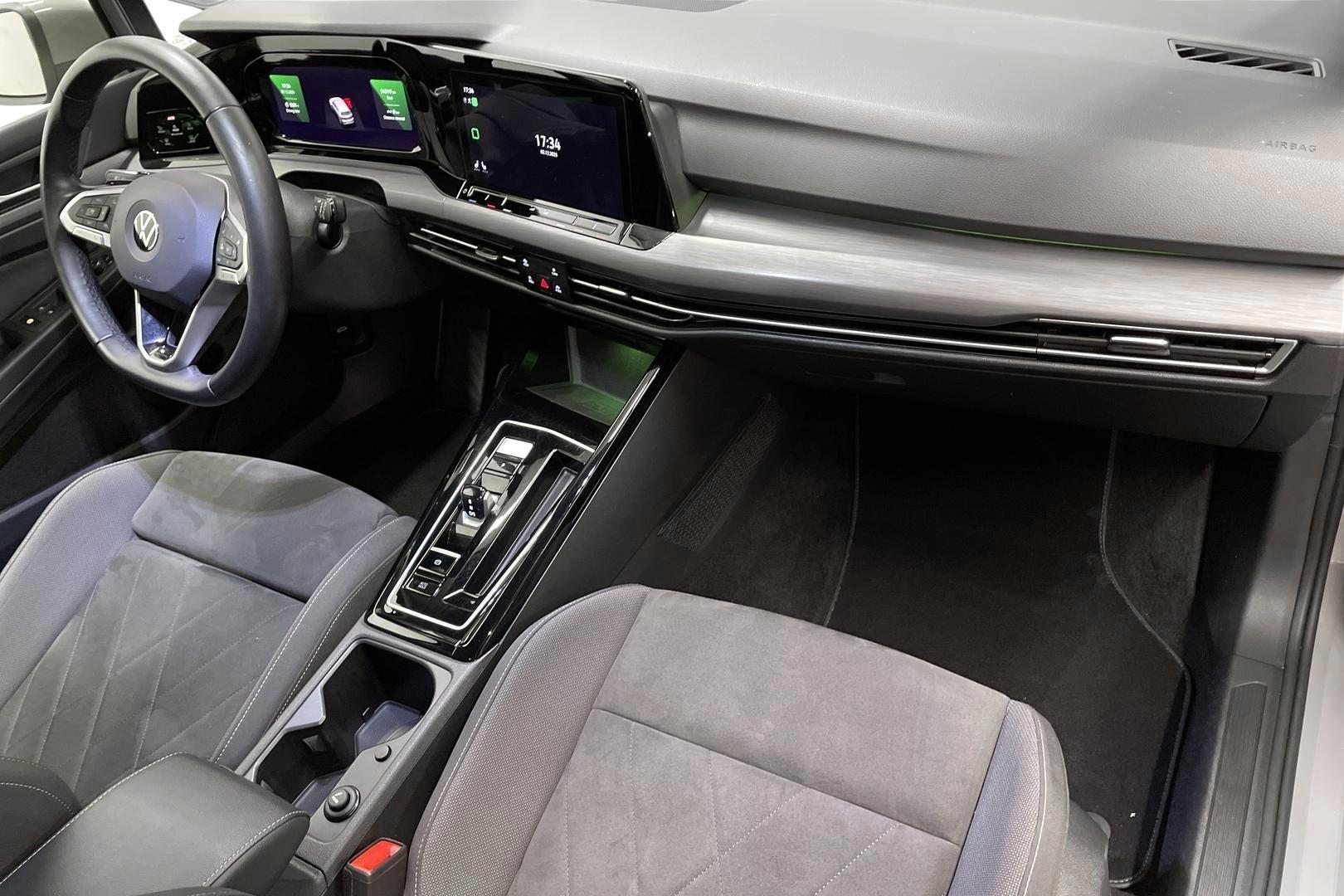 Volkswagen Golf 2023