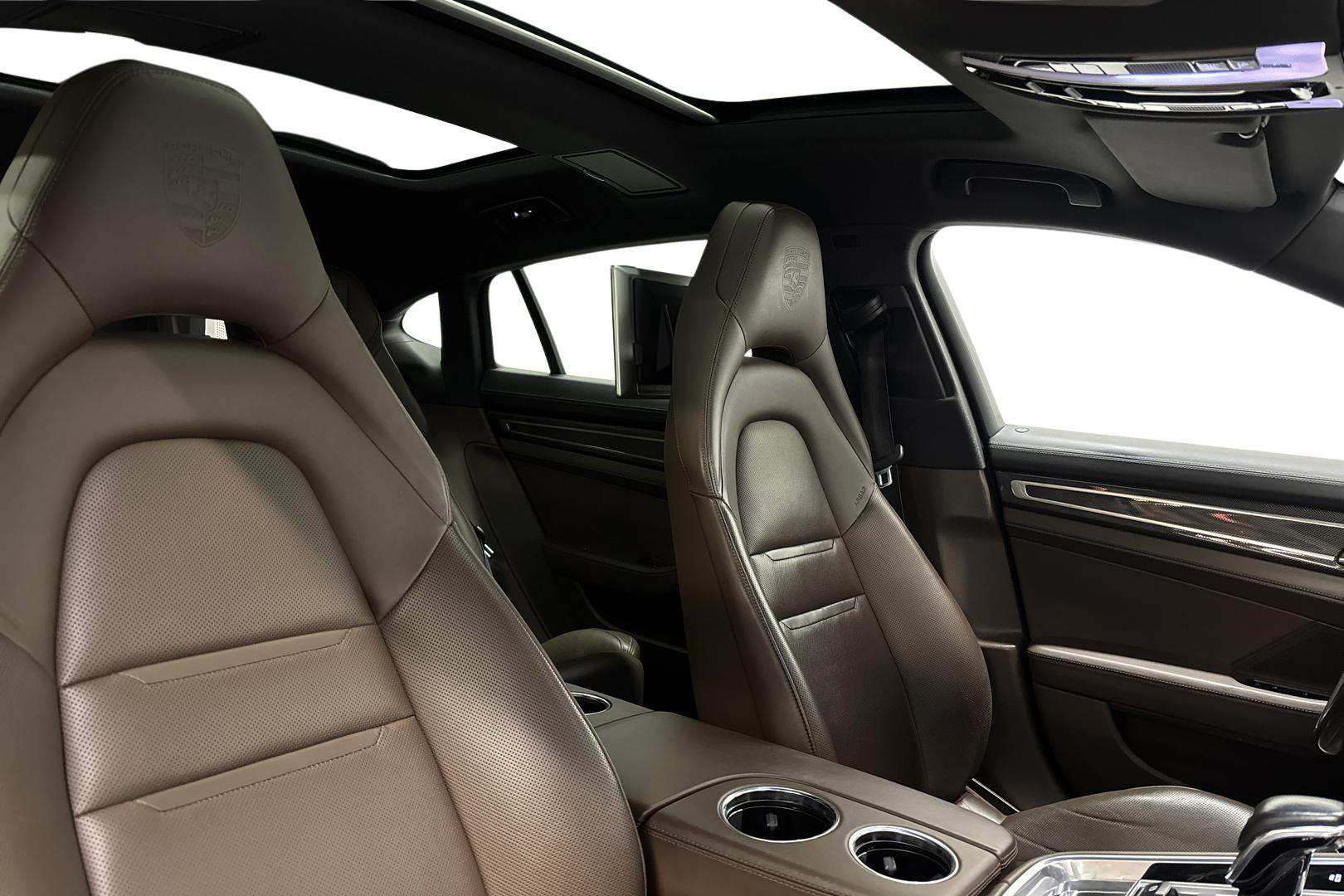 Porsche Panamera 2018