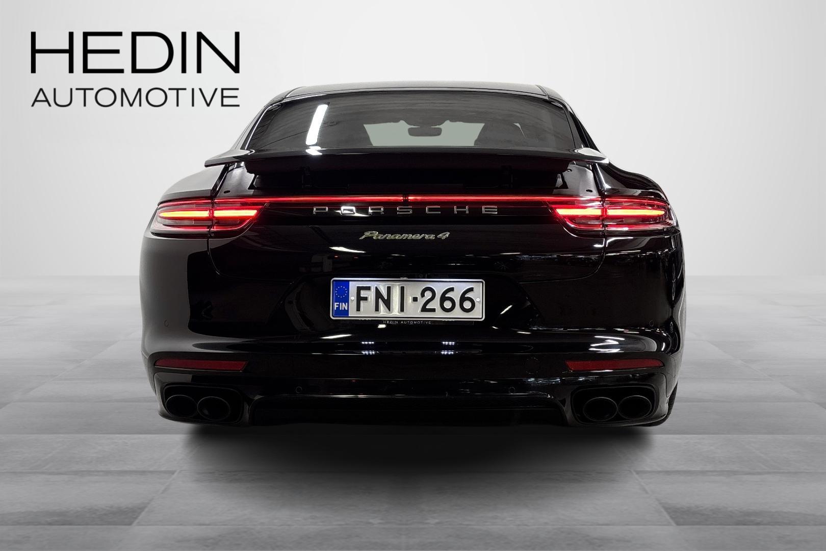 Porsche Panamera 2018