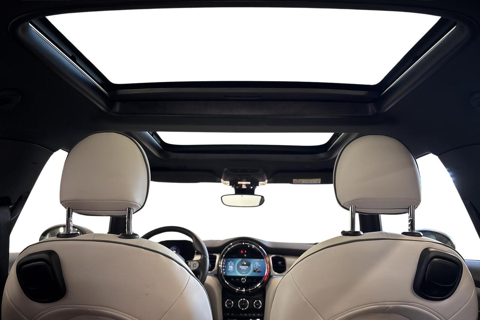 MINI Hatchback 2023