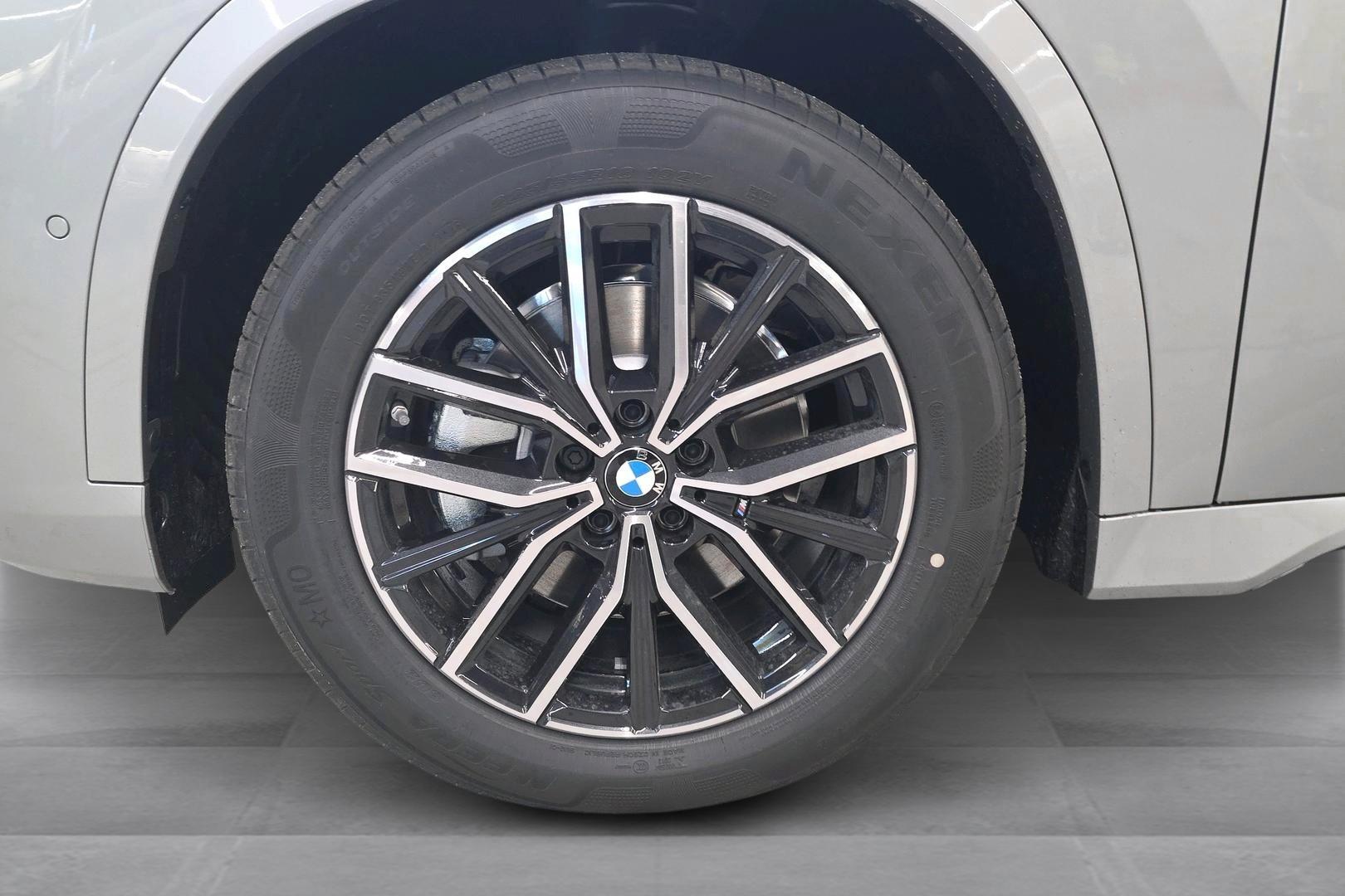BMW X1 21