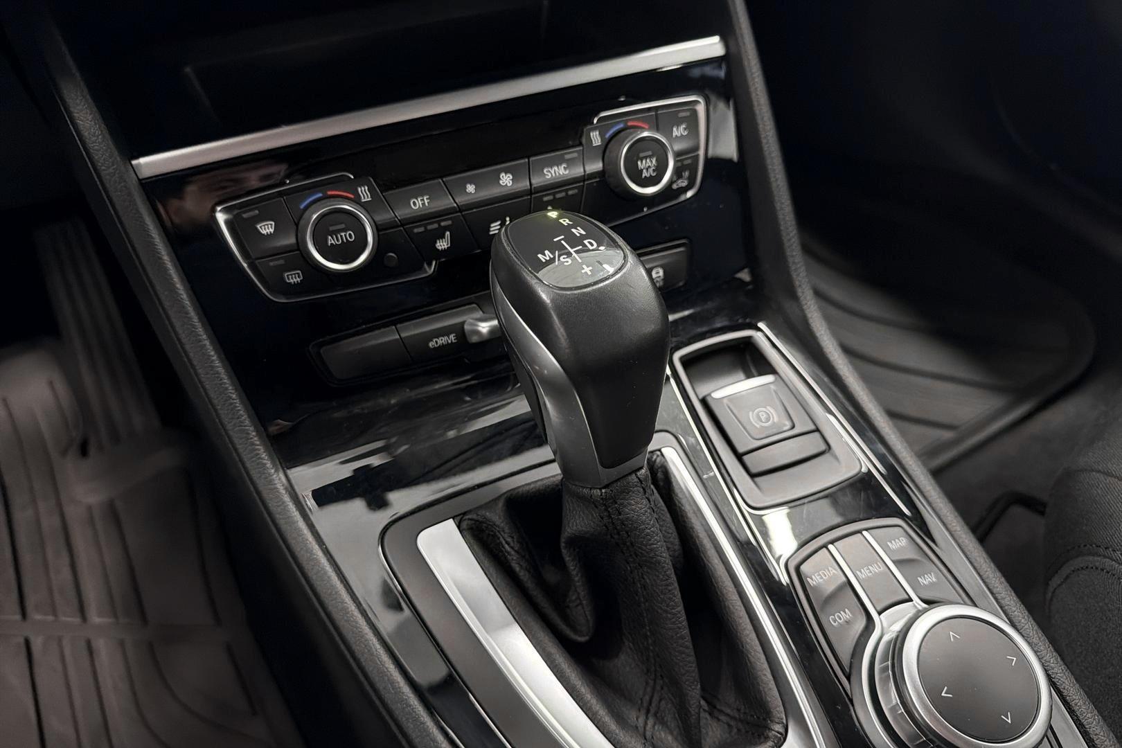 BMW 225 2020