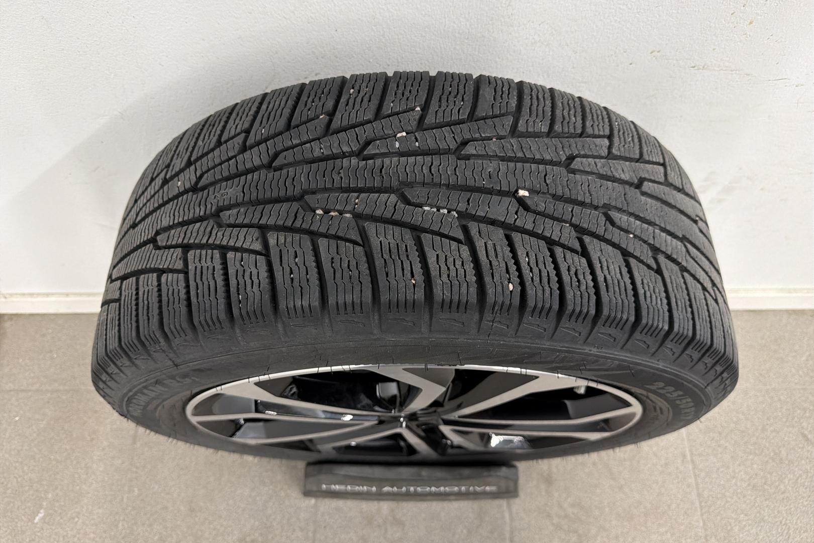 BMW 225 2020