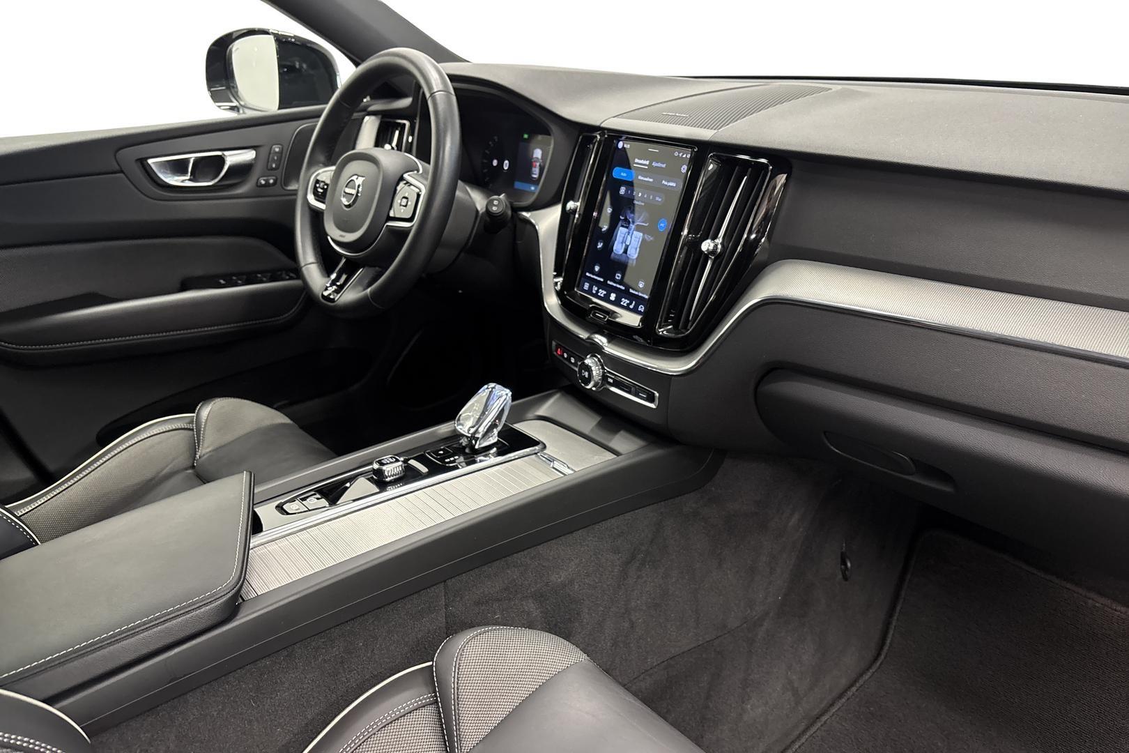 Volvo XC60 2023