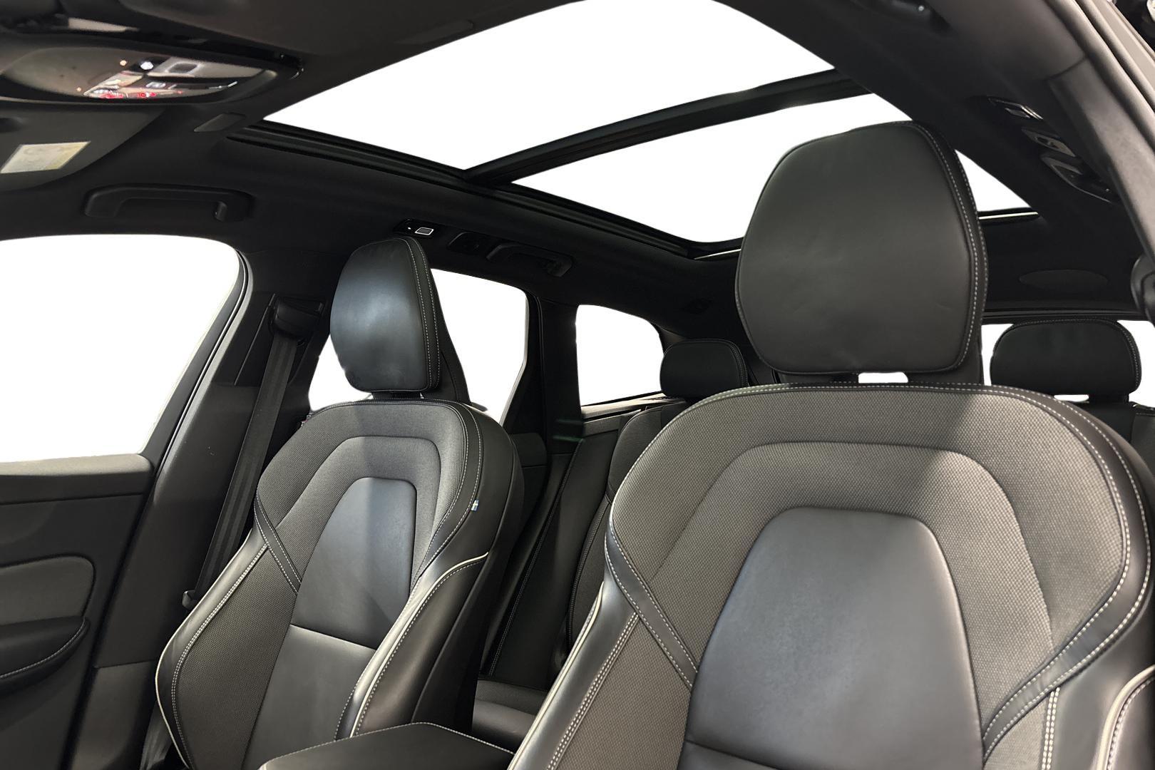 Volvo XC60 2023