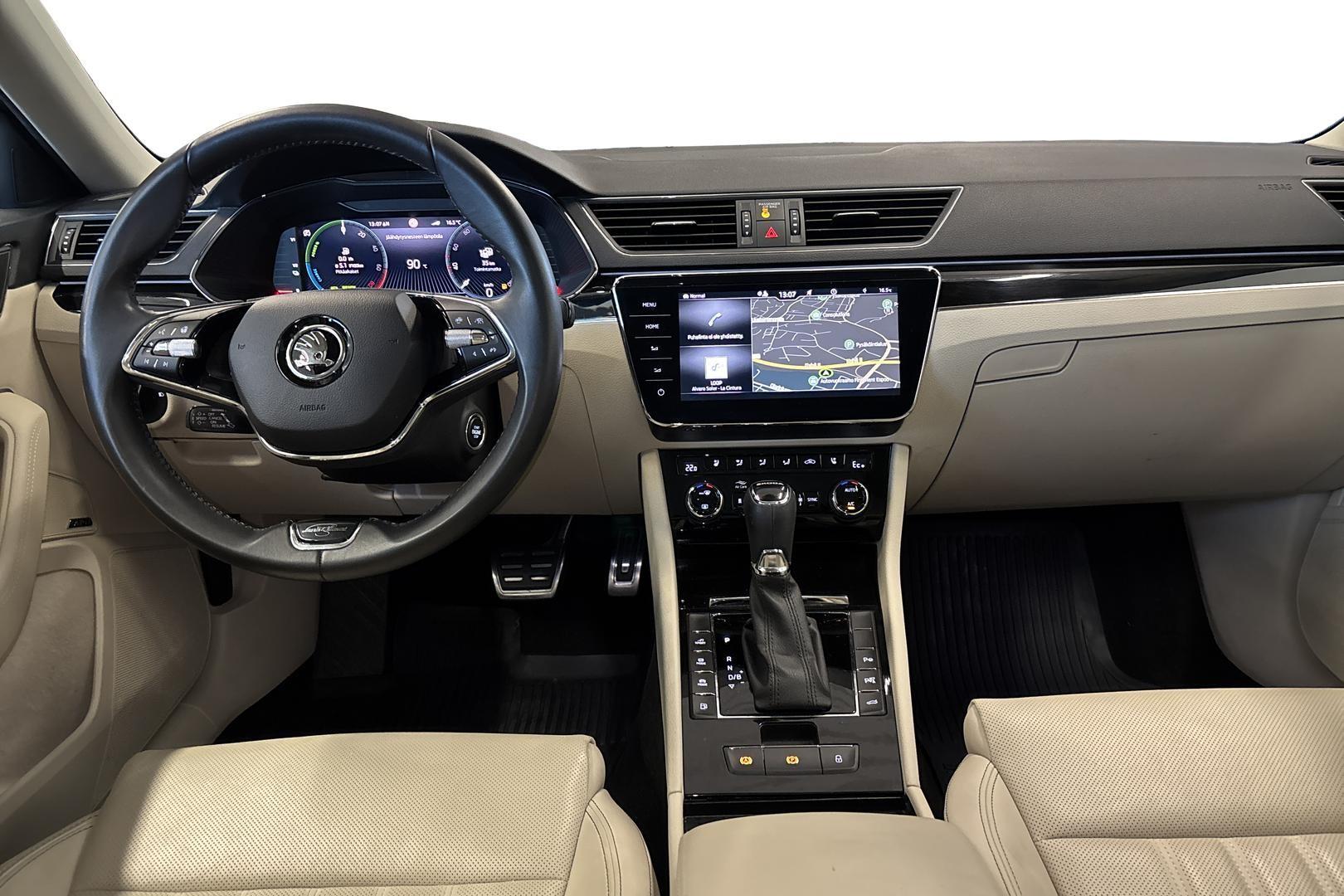 Skoda Superb 2023