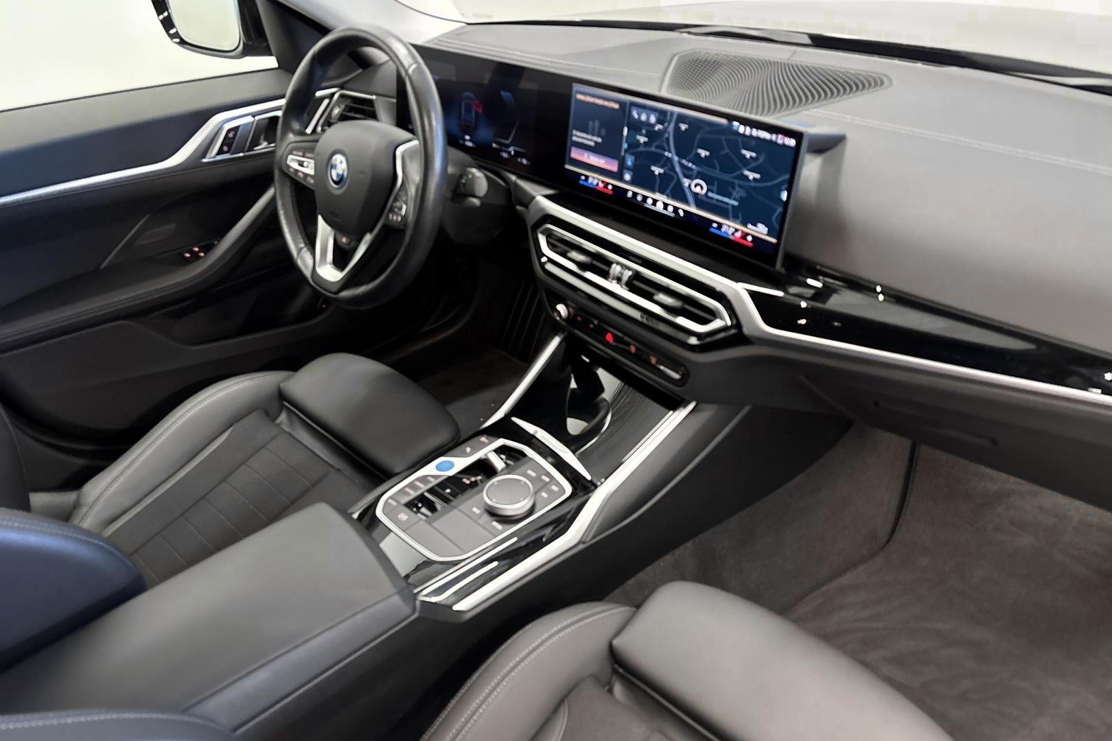 BMW i4 10
