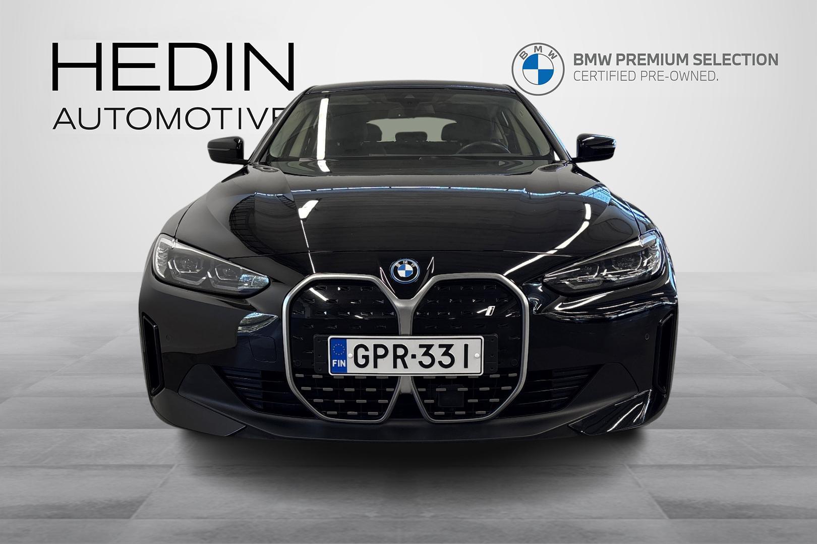 BMW i4 5