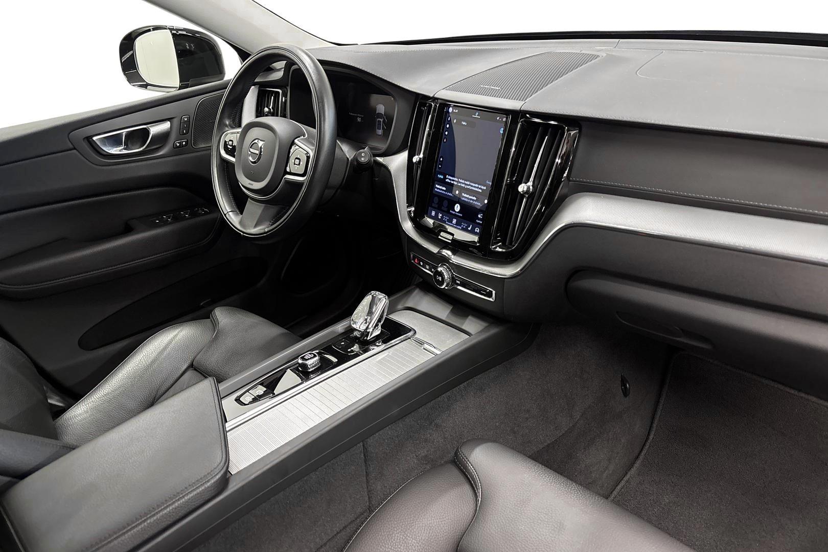 Volvo XC60 2022