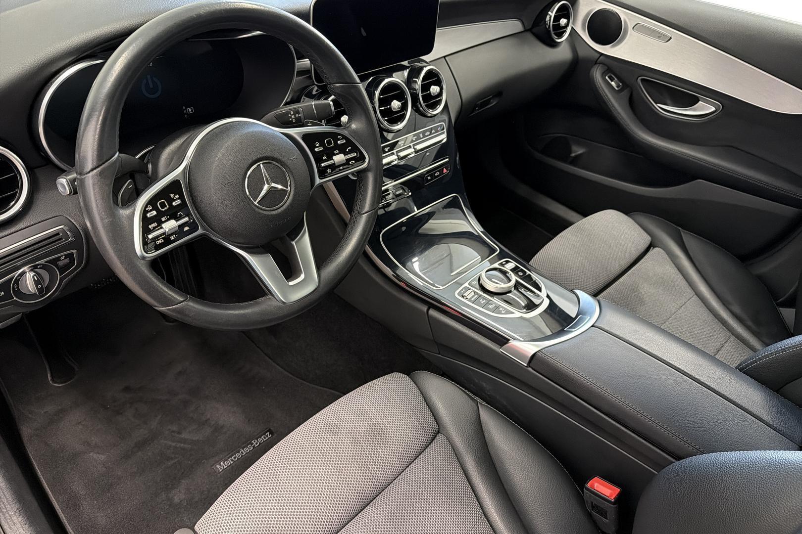 MERCEDES-BENZ C 2020