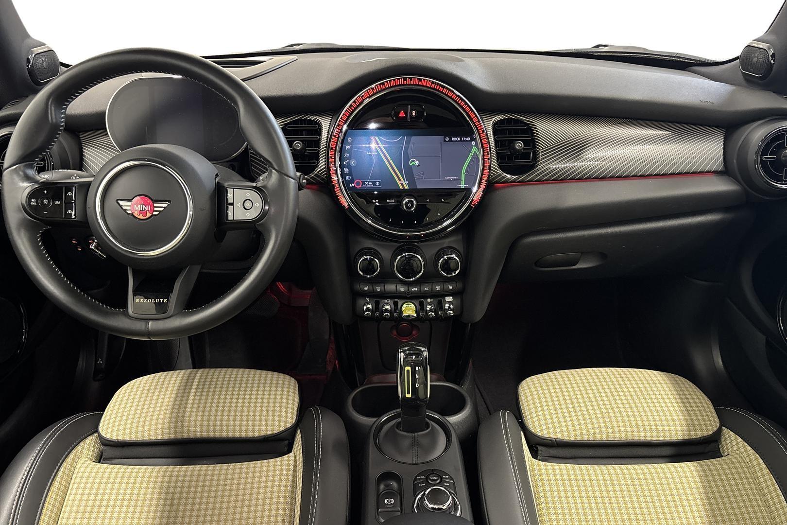 Mini Hatchback 2023