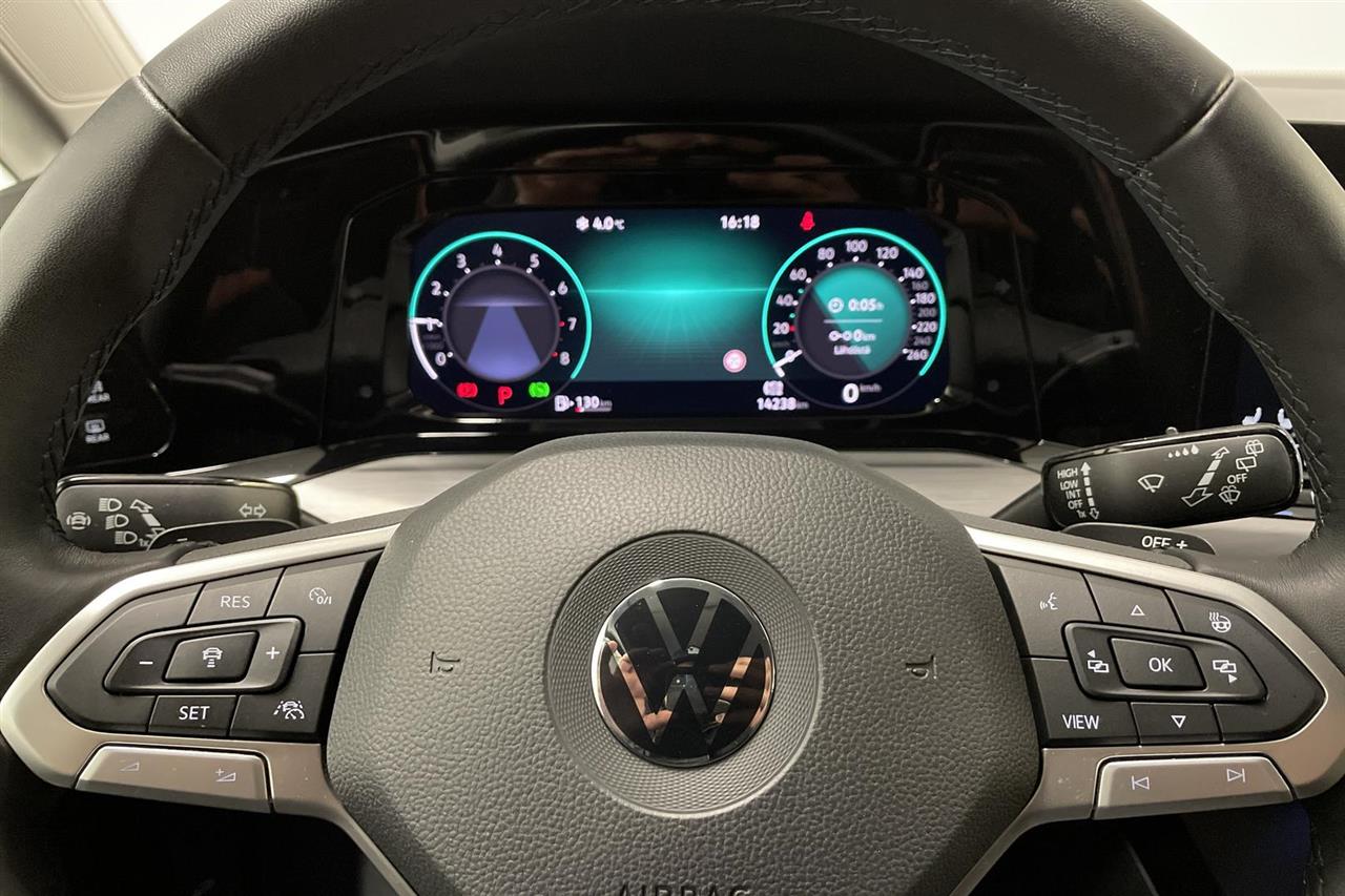 Volkswagen Golf 2023