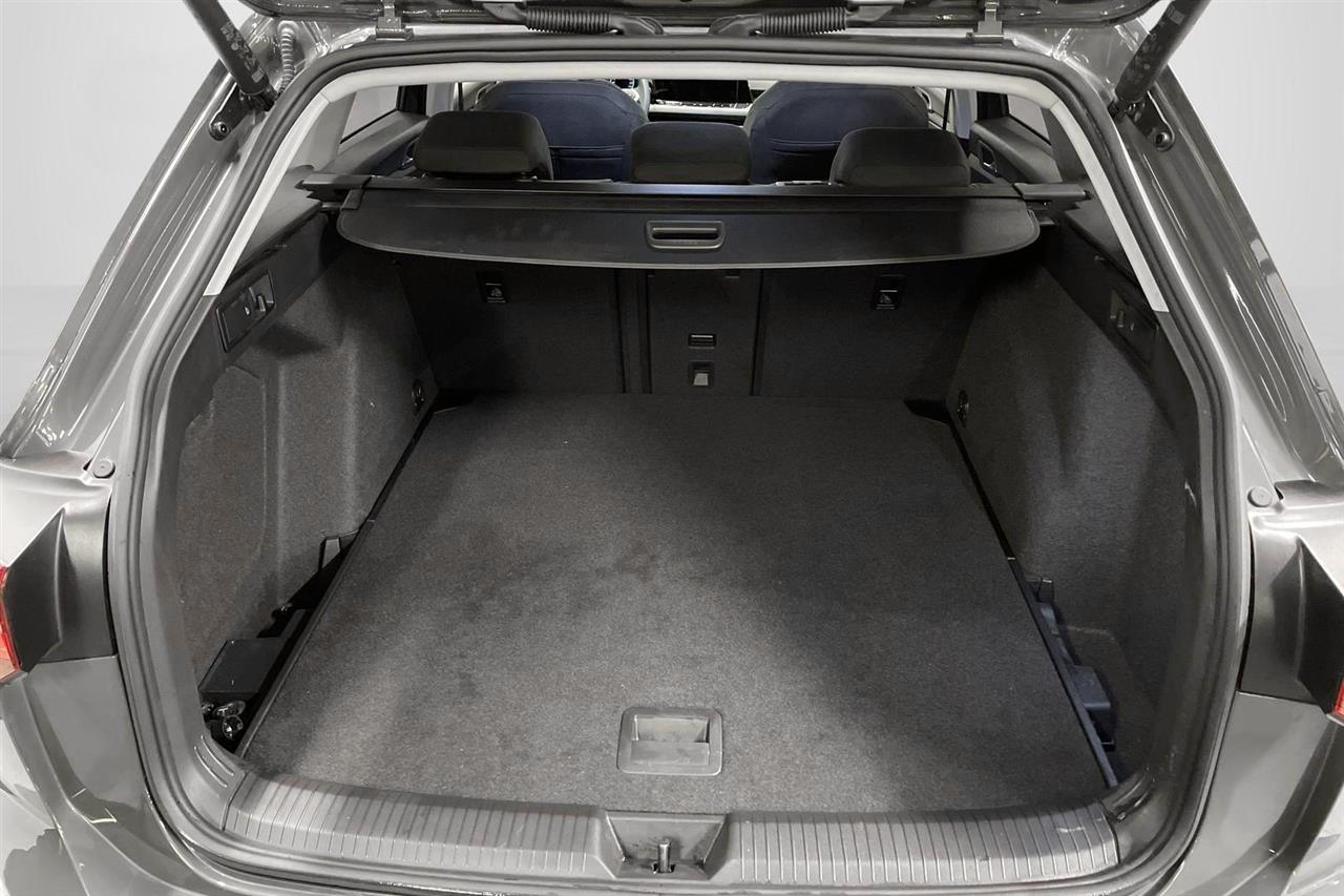 Volkswagen Golf 2023