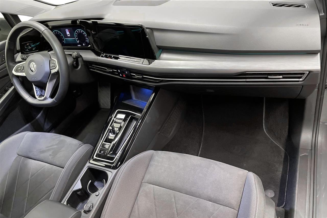 Volkswagen Golf 2023